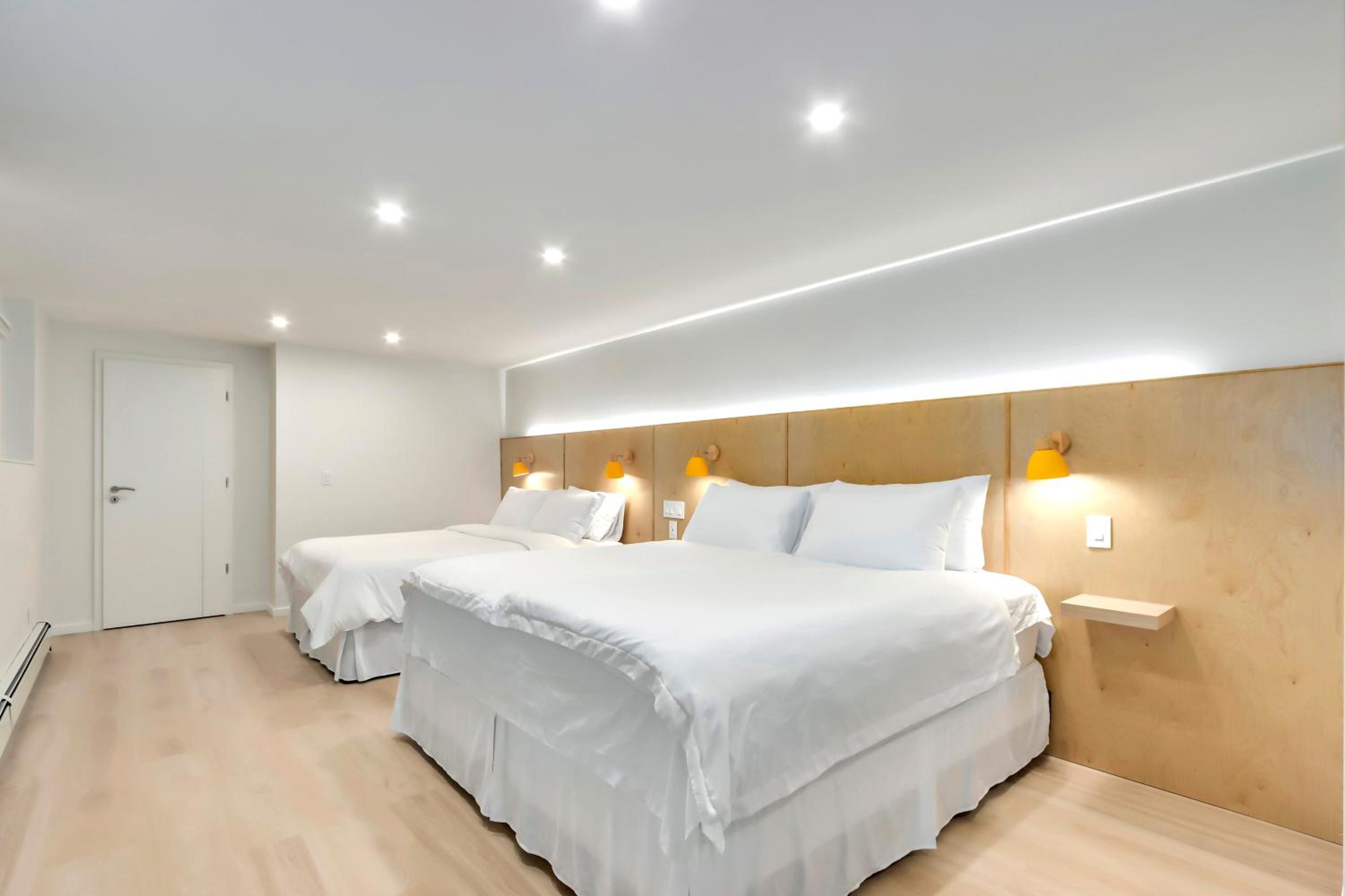 Modern King-Size Guest Suite