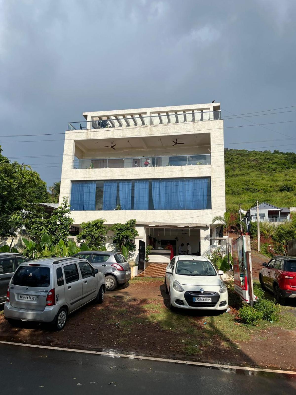 HarborLights SeaView Homestay