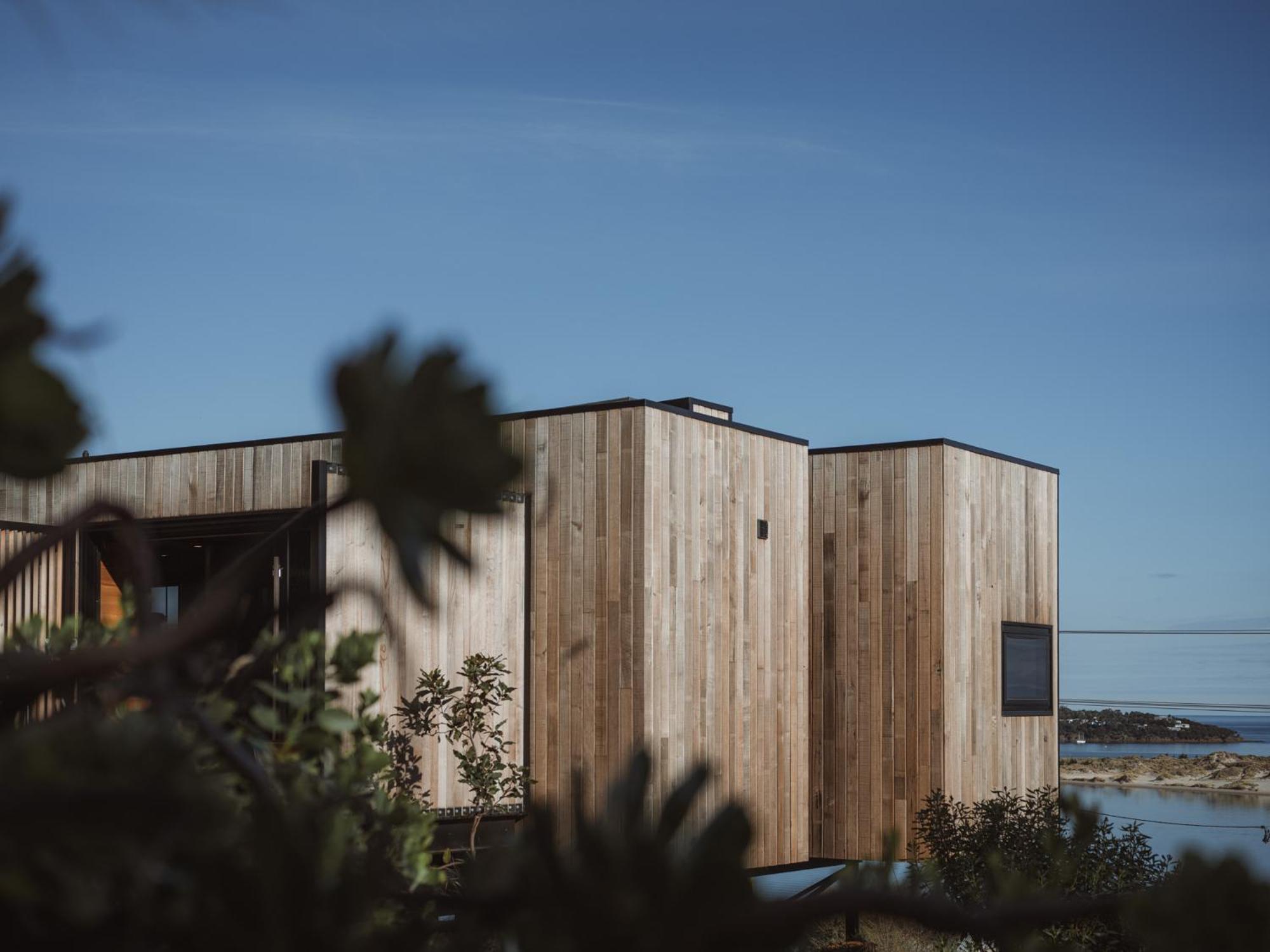 The Tailored Pod - A Compact Oasis