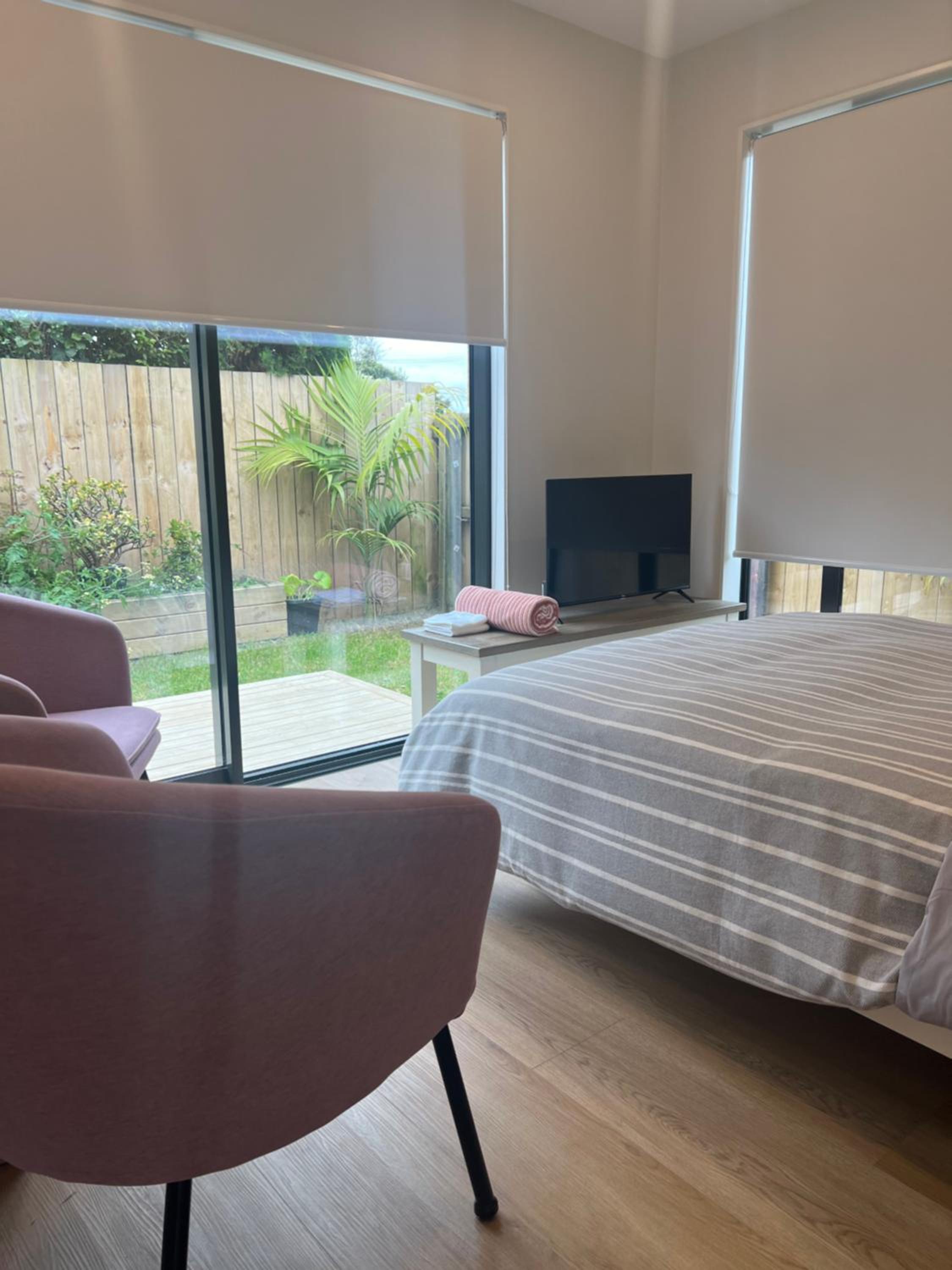 Waverly Place - Unique One Room Apartment view 5