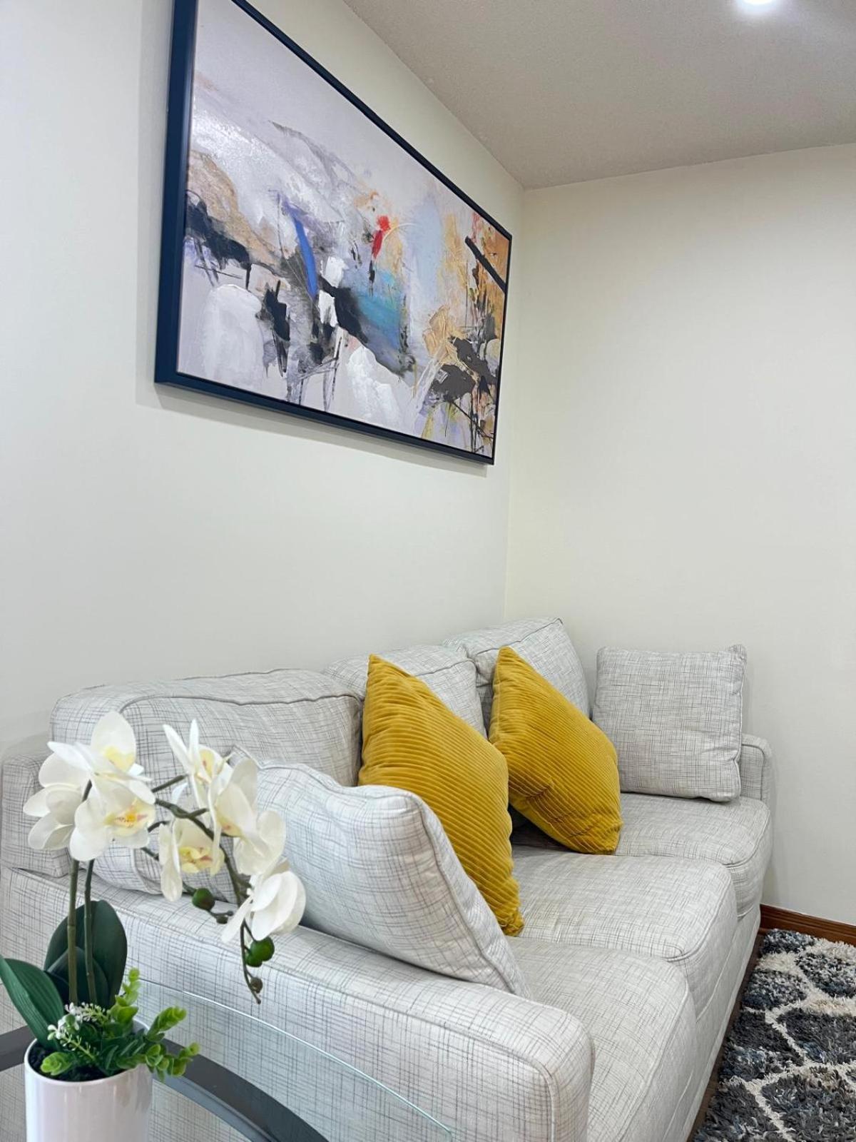 Entire Cozy House in Thorold