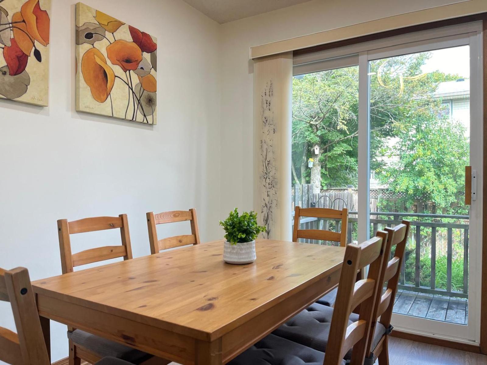 Entire Cozy House in Thorold