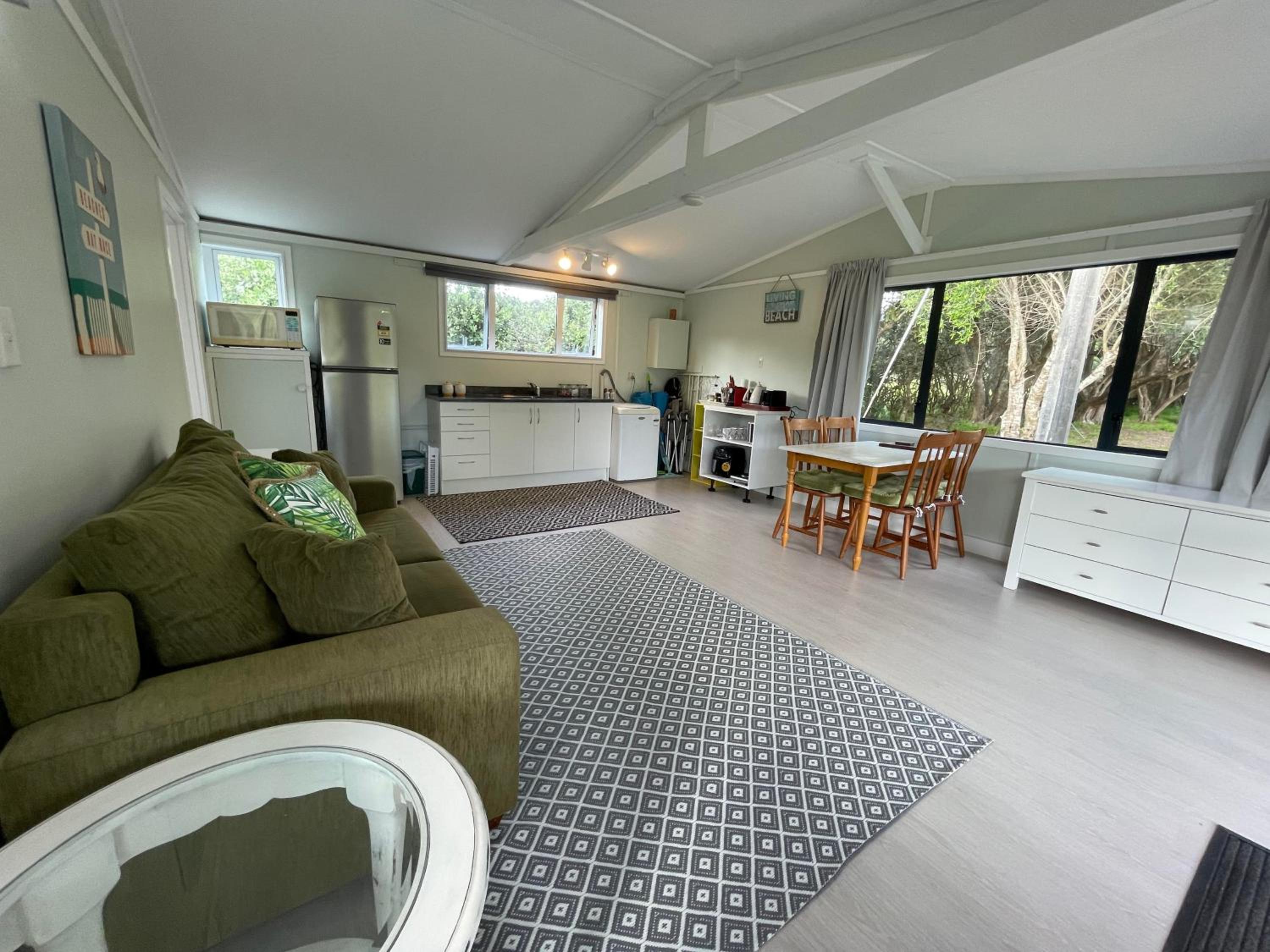 Olive Grove Cottage - Whangarei Holiday Home view 5