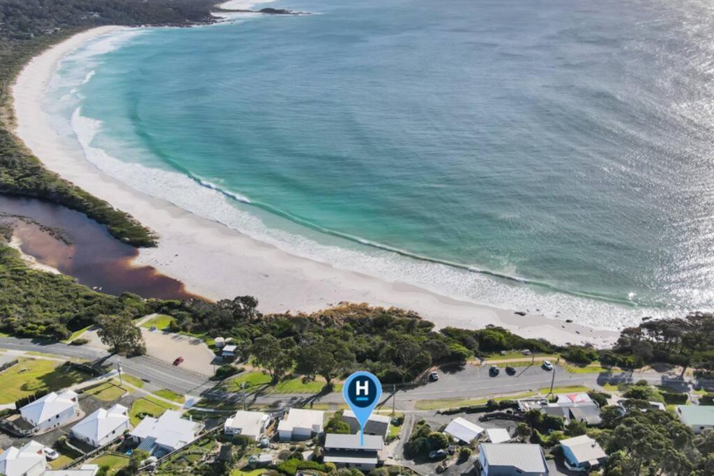 Stingray Bay of Fires Beach Chic