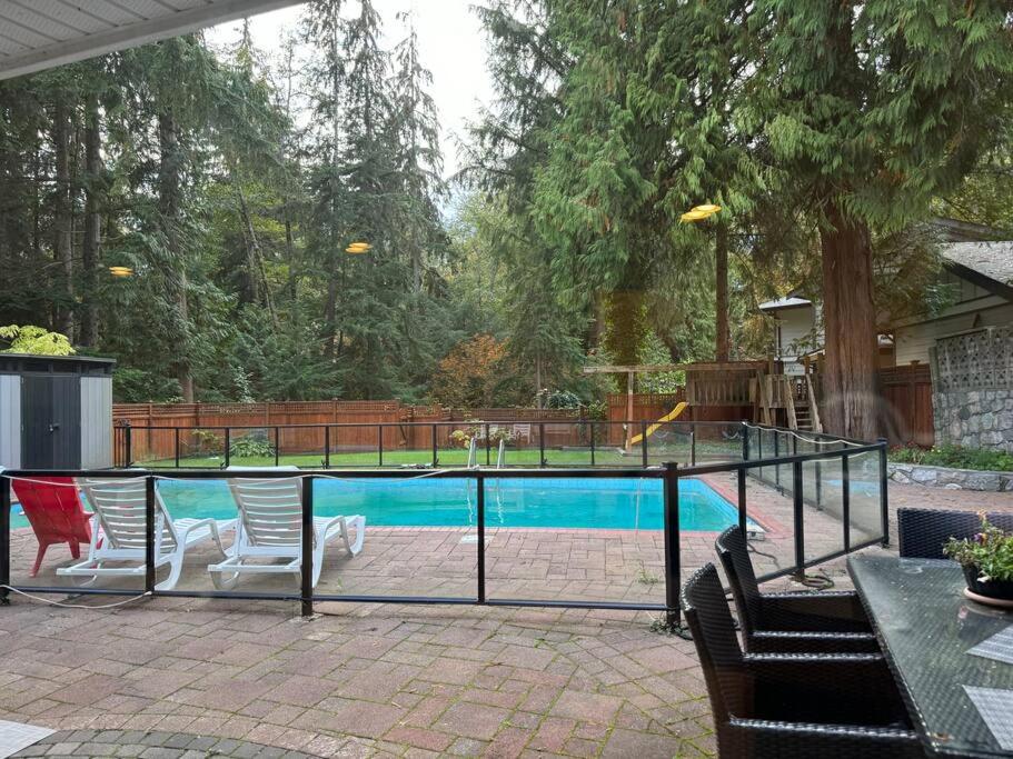 Big Charming 1-bedroom Apartment
