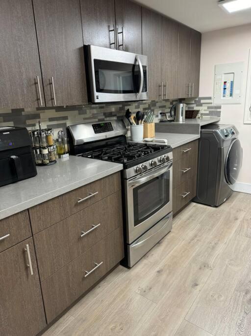 Big Charming 1-bedroom Apartment