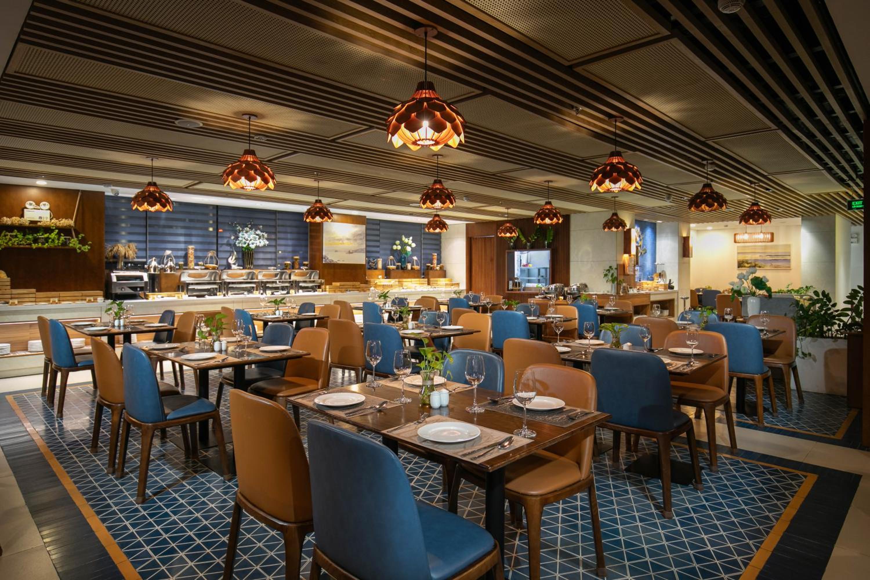 Mangata Beachfront Hotel 58