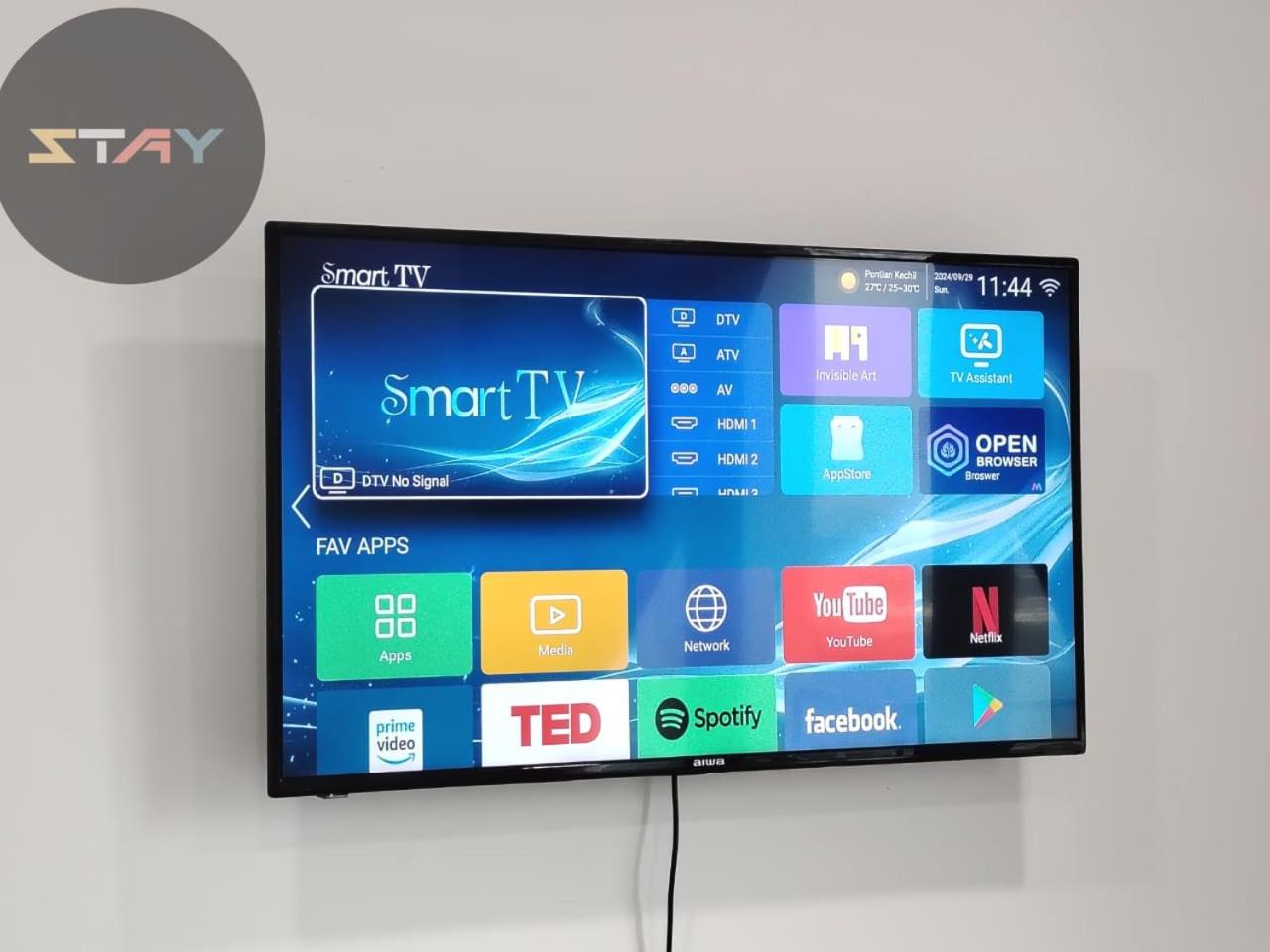 Almas Cozy Studio Escape Netflix 100mbps BySTAY photo 2