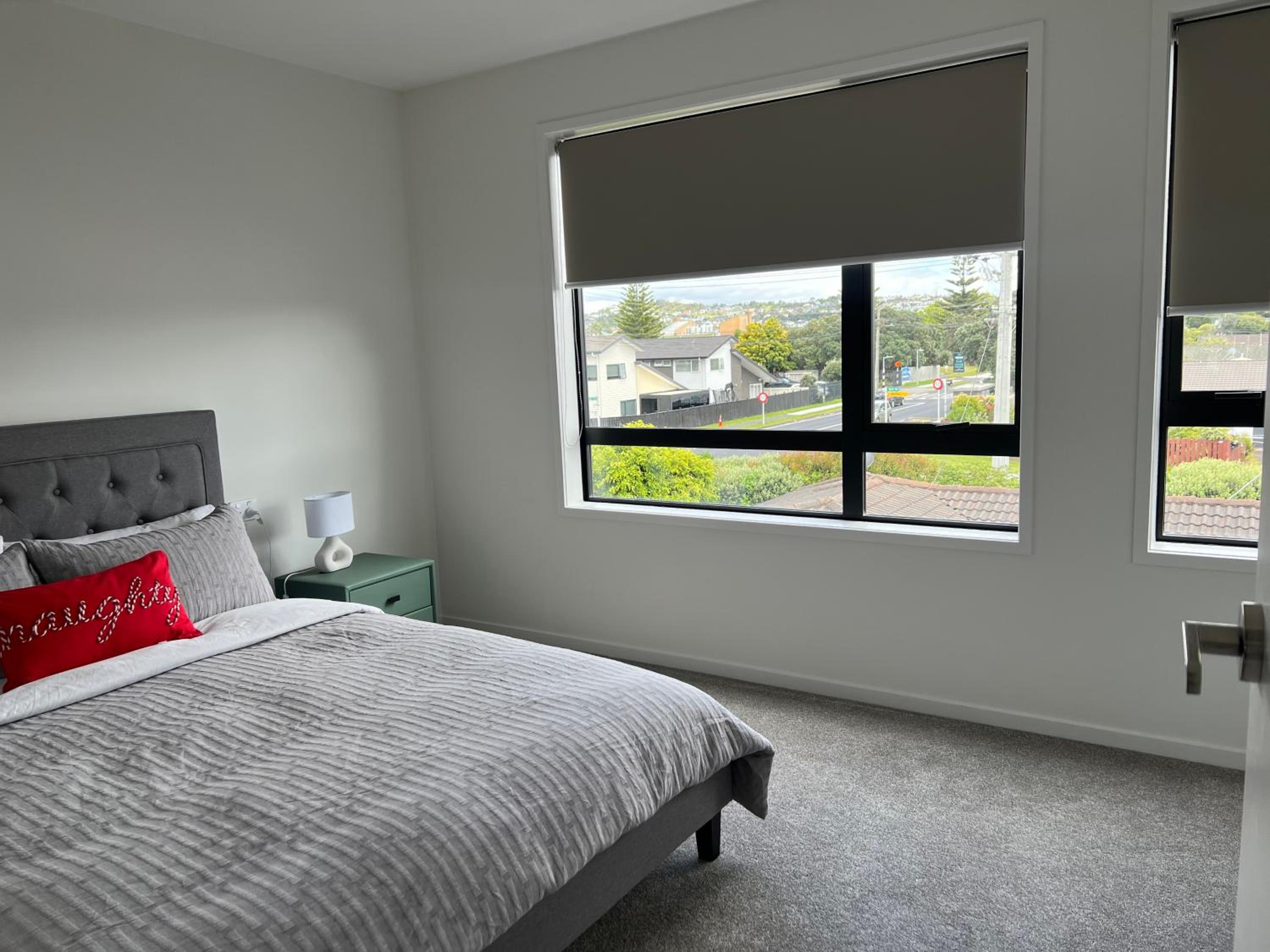 Waverly Place - Two Rooms Apartment