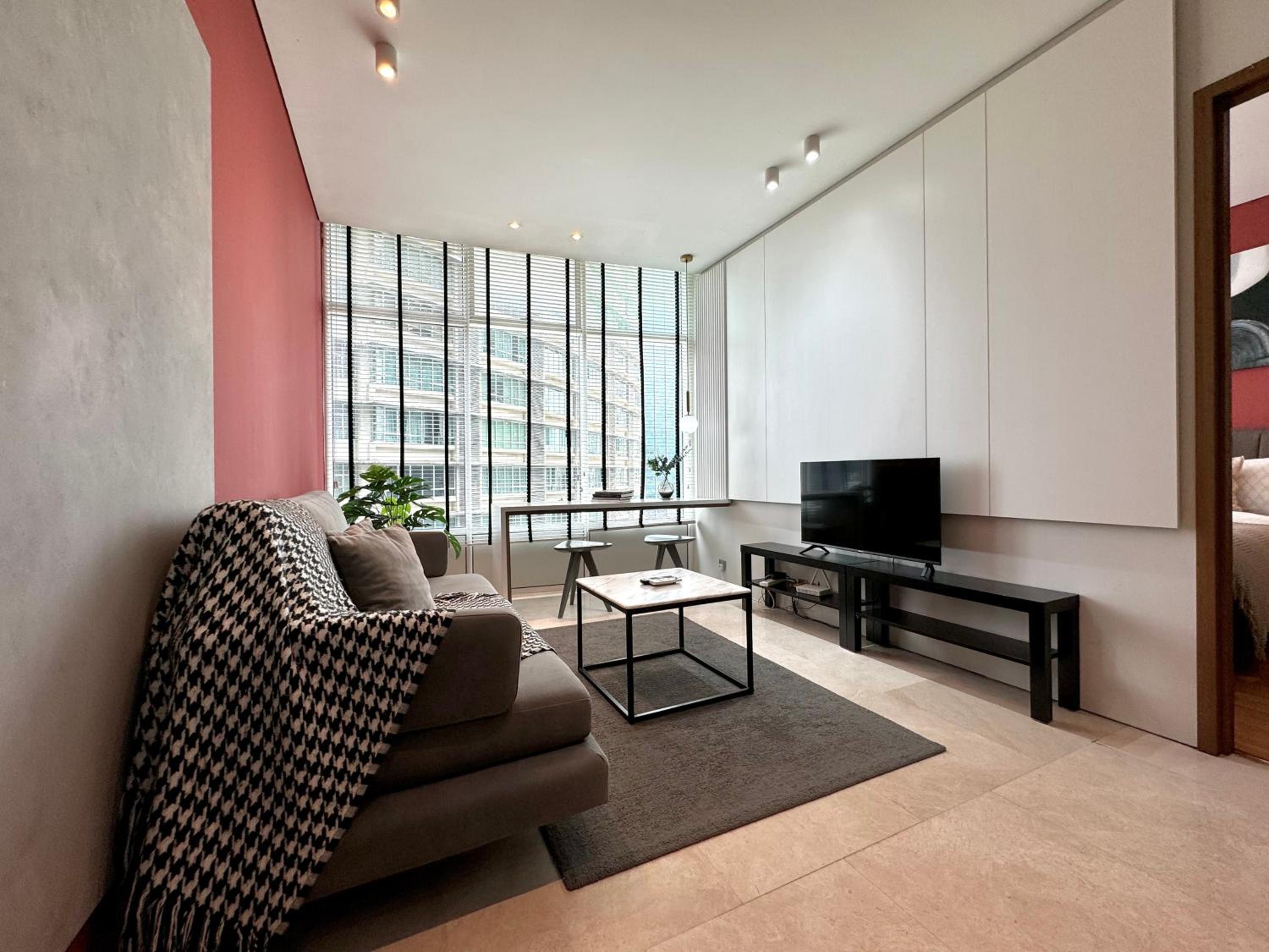 Sky Suites Lovely 3BR Suite at KLCC