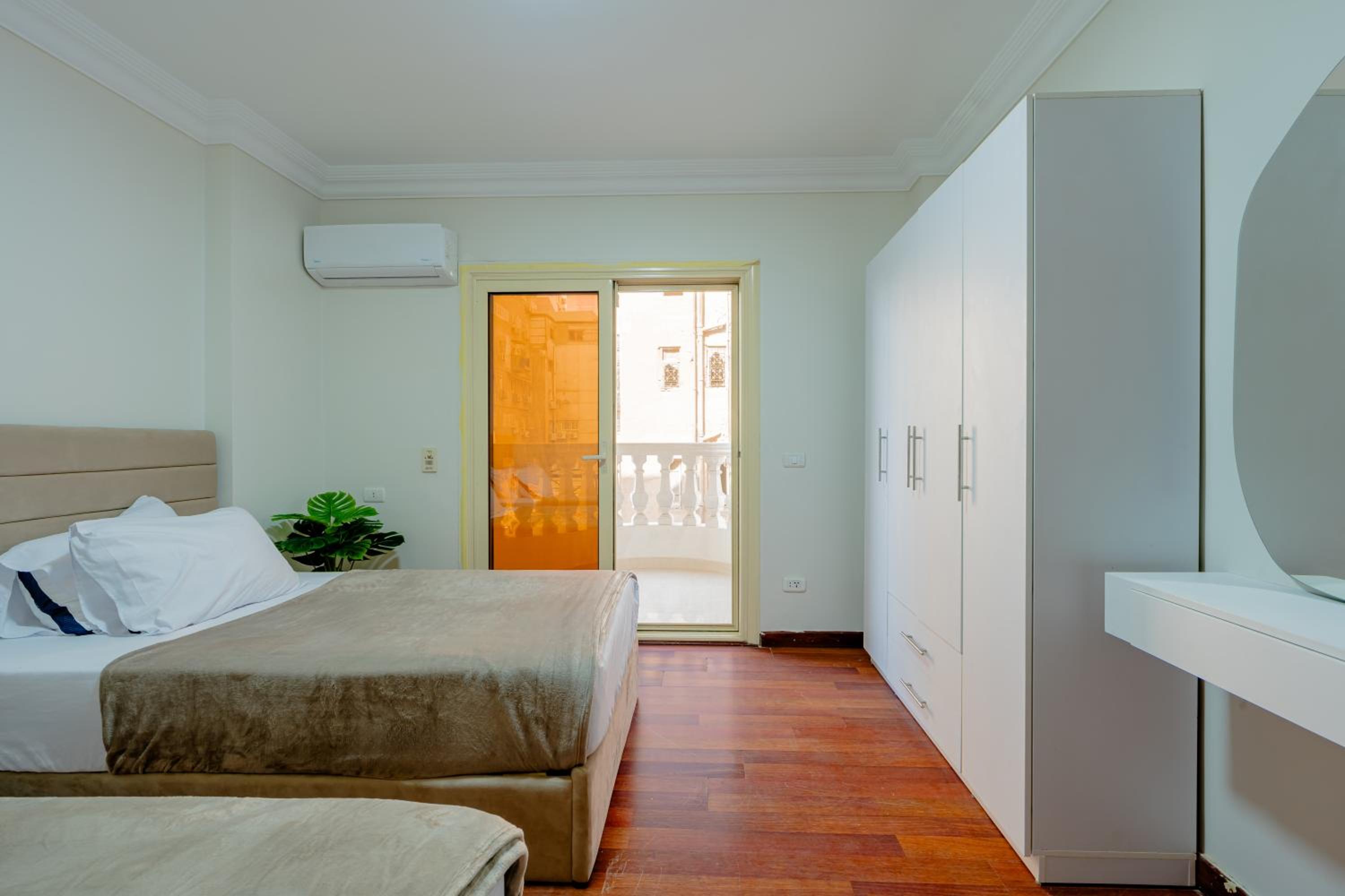 Stylish Duplex Apartment with Nile View