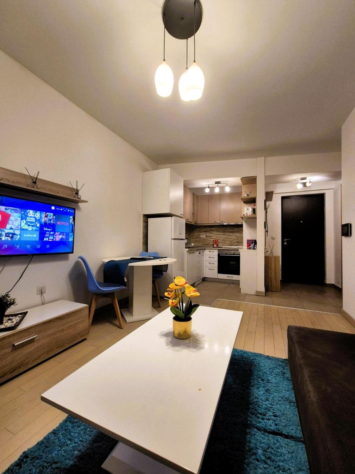 Flatiron Royal Apartment view 3