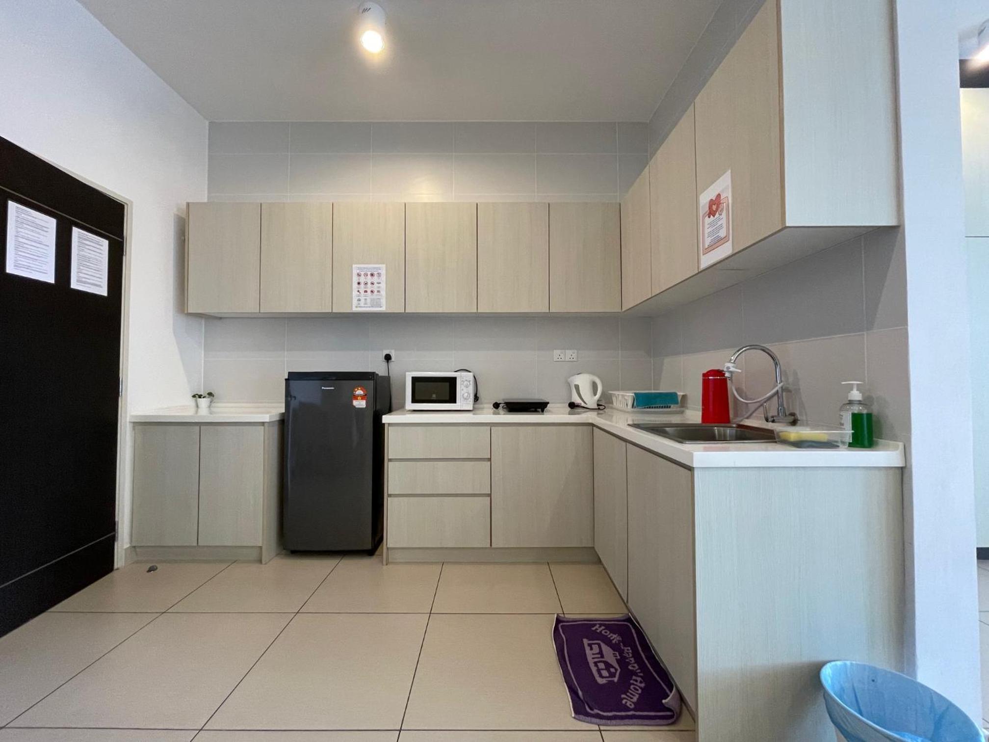 Midhill Studio Apartment By AuroraHomes photo 5