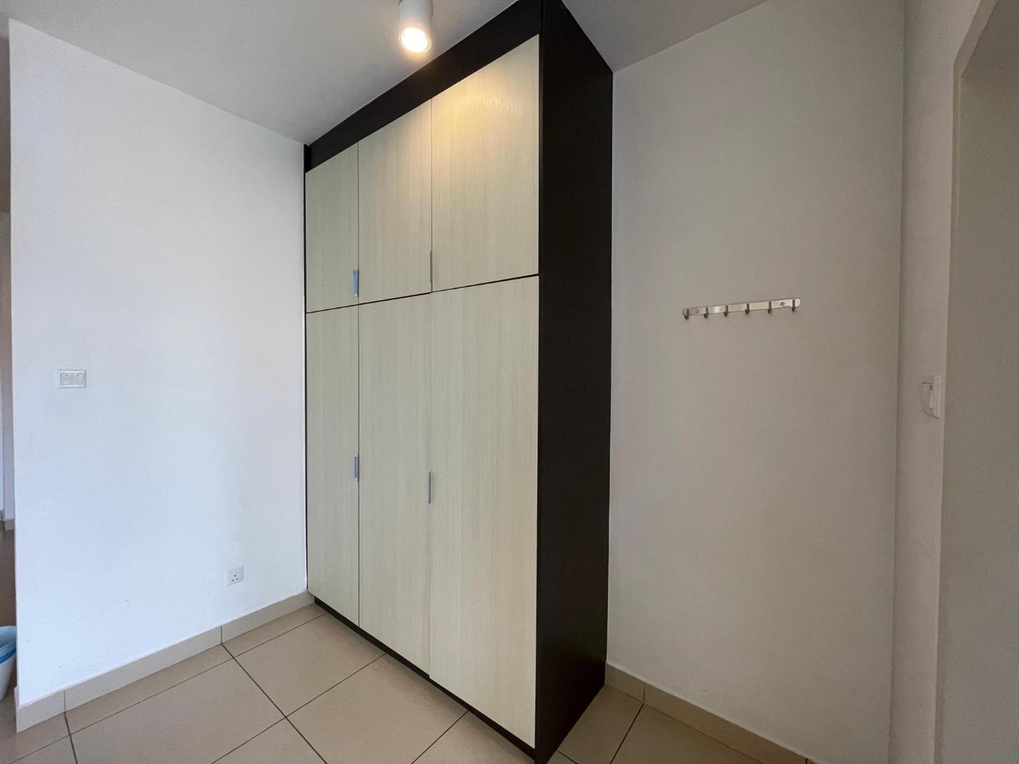 Midhill Studio Apartment By AuroraHomes photo 6