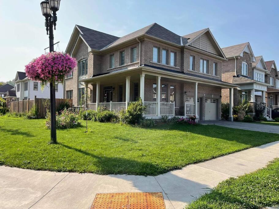 Niagara's Finest Vacation Home
