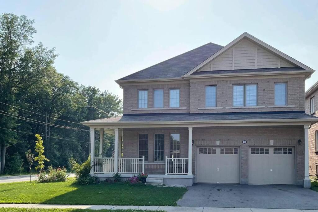 Niagara's Finest Vacation Home