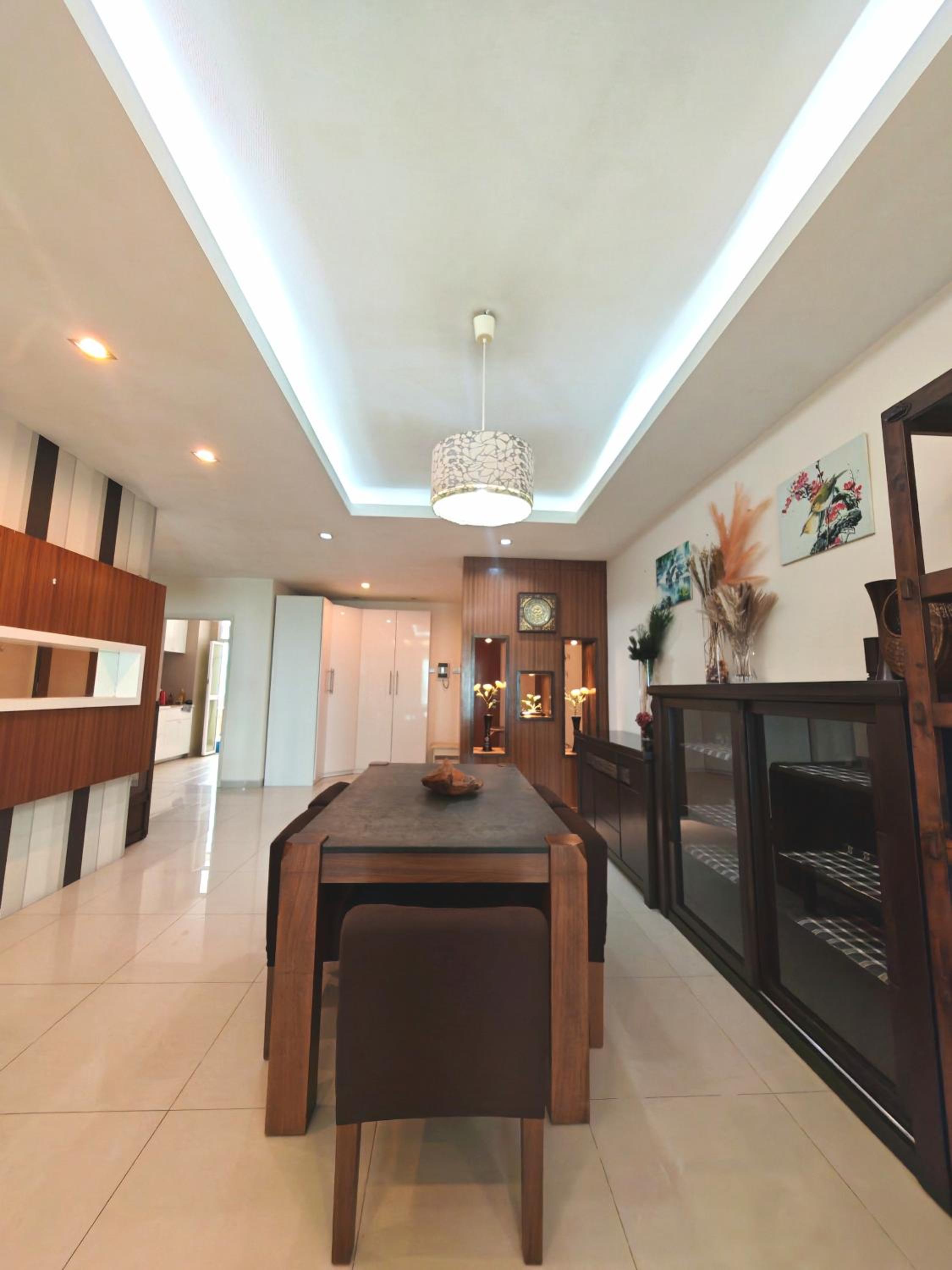 KLCC Elegant Homestay 4BR 12pax