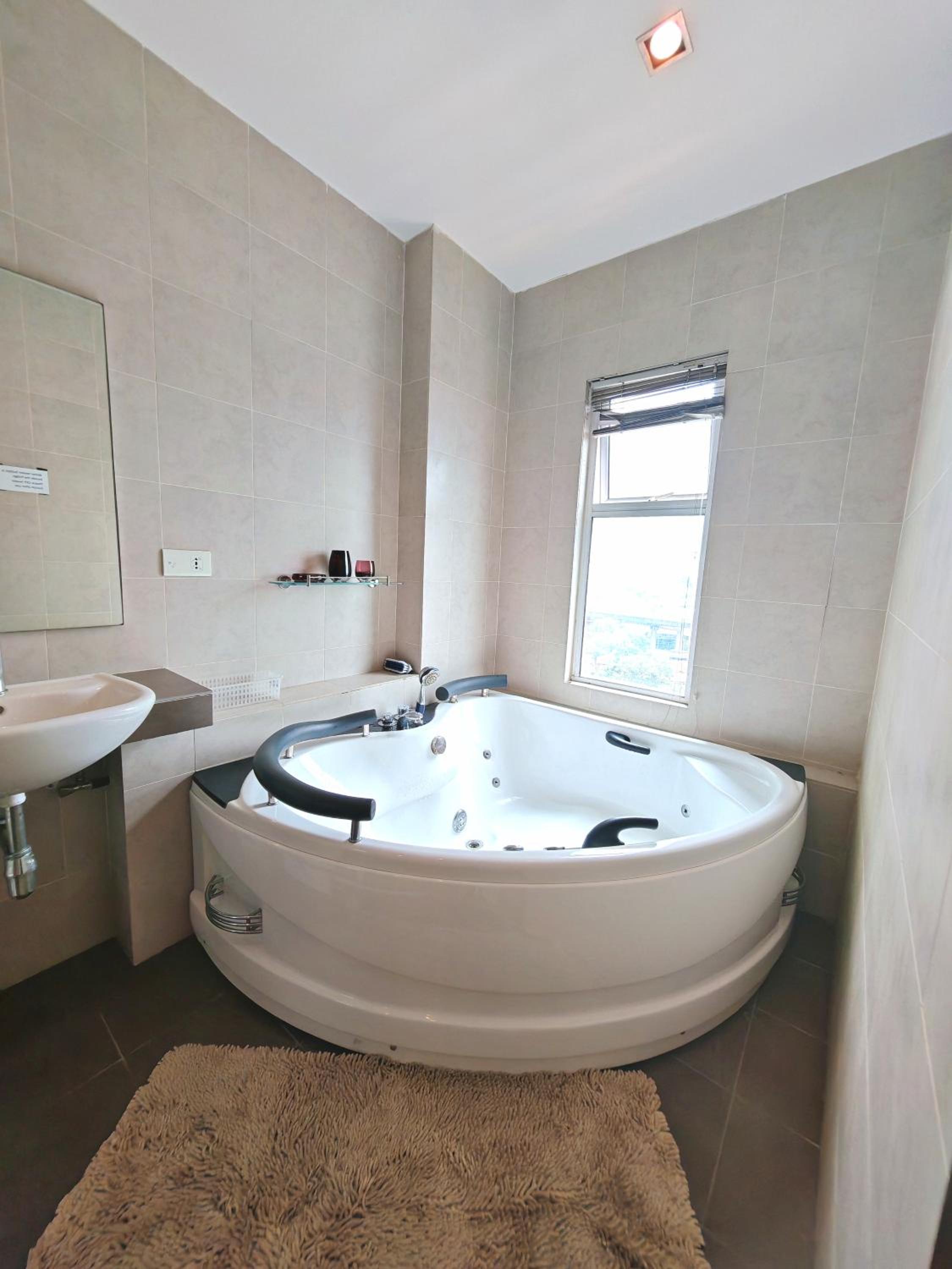 KLCC Elegant Homestay 4BR 12pax