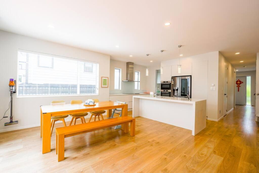 Your Holiday Retreat in Long Bay