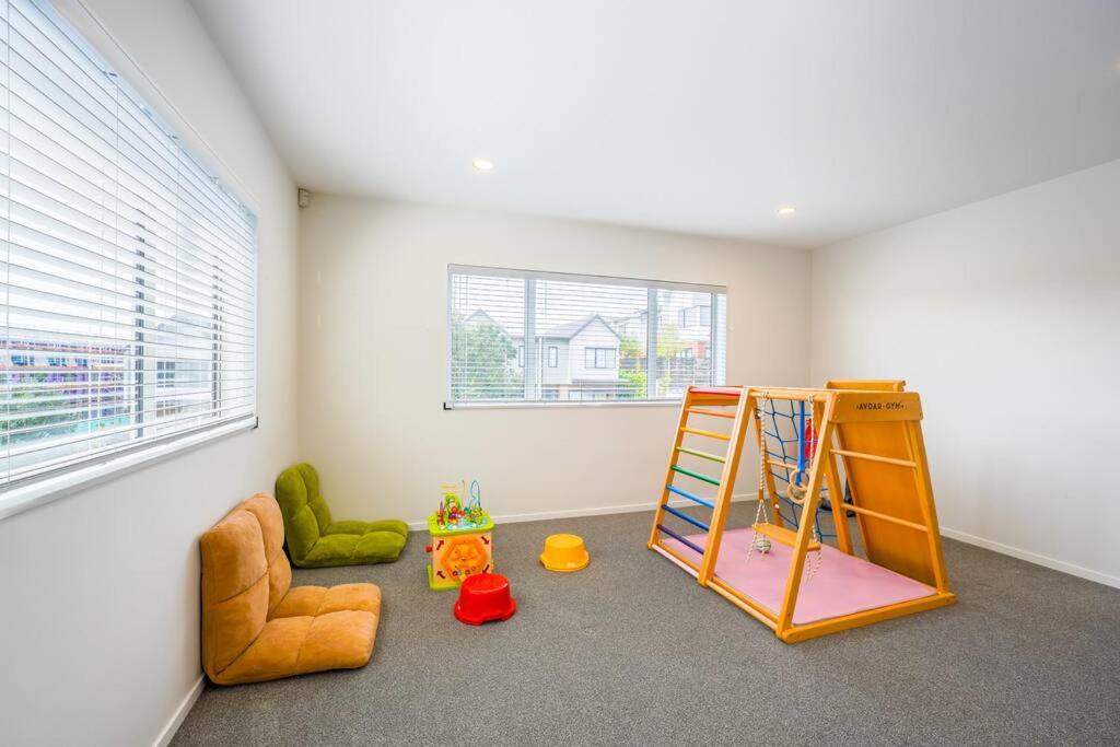 Your Holiday Retreat in Long Bay
