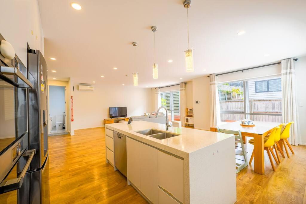 Your Holiday Retreat in Long Bay