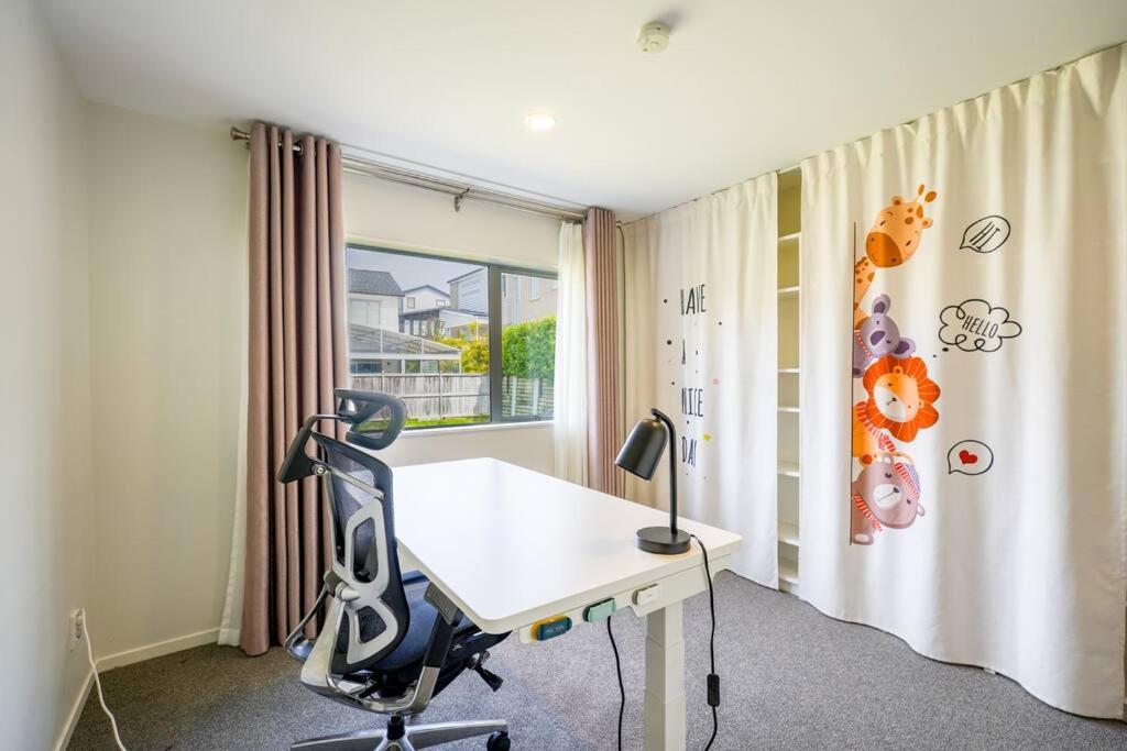 Your Holiday Retreat in Long Bay