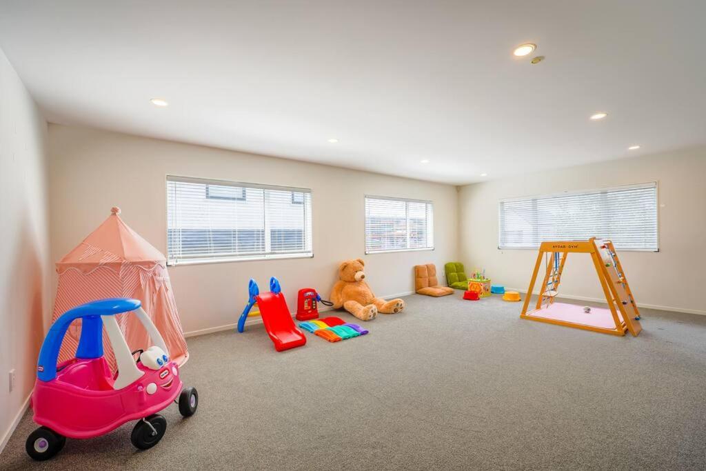 Your Holiday Retreat in Long Bay