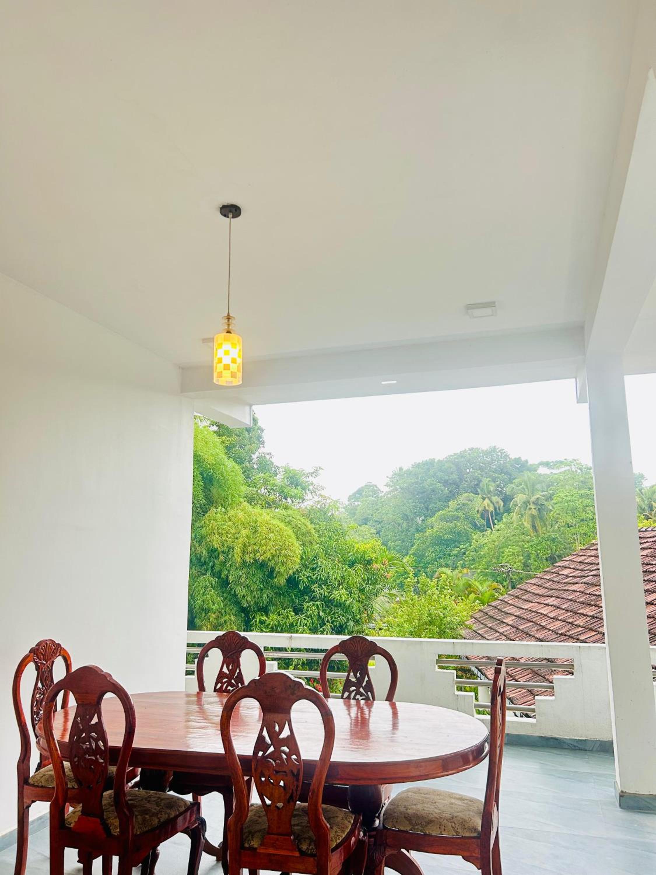 Shadow Homestay