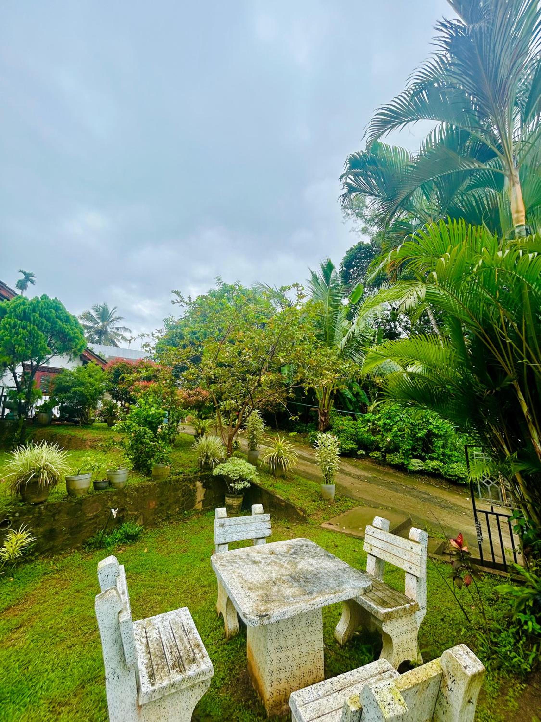 Shadow Homestay