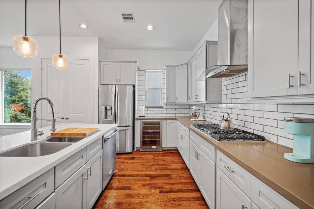 Presidents' Row Townhome view 3