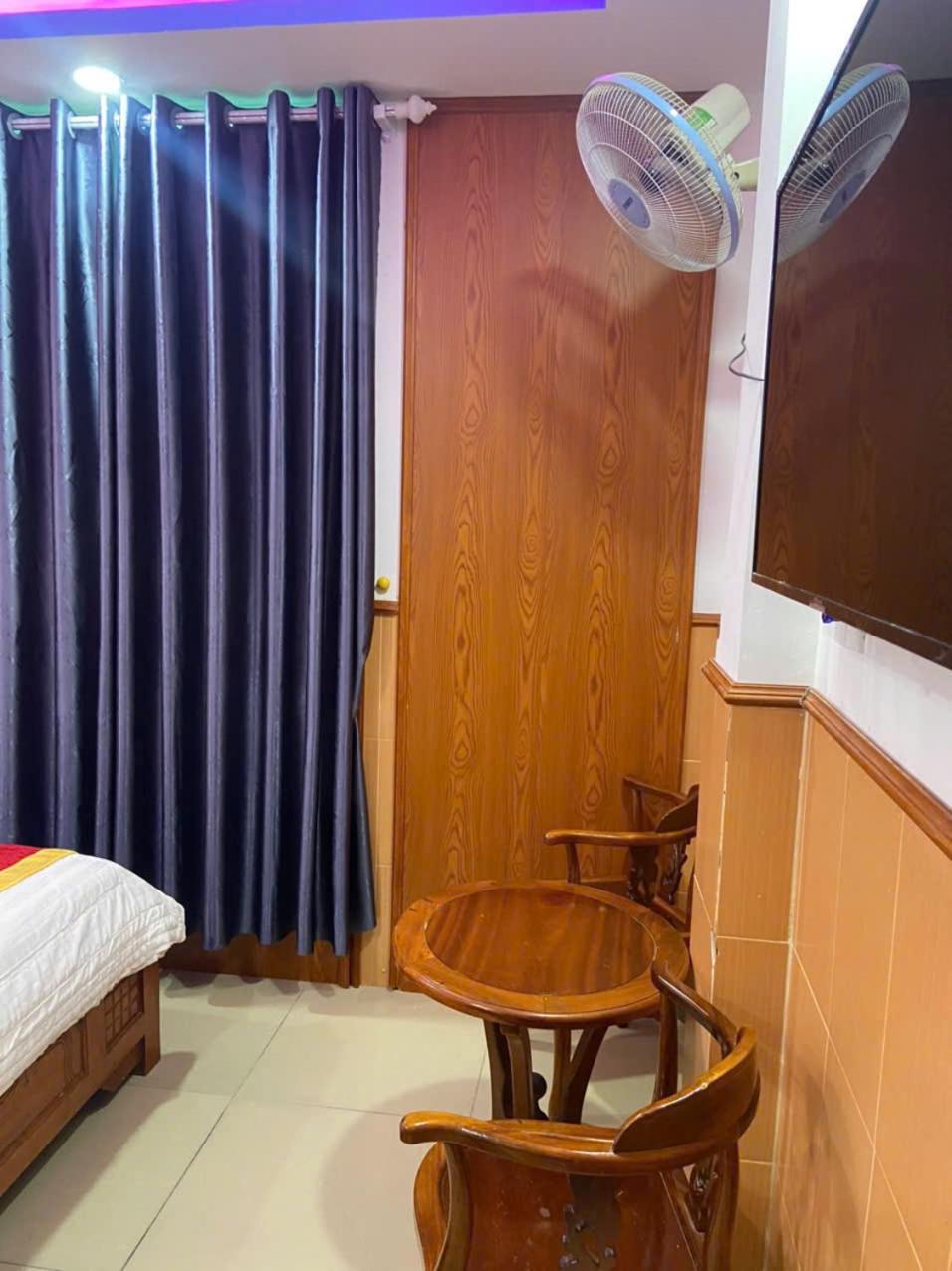 Bảo Vy Hotel SG - by BAY LUXURY