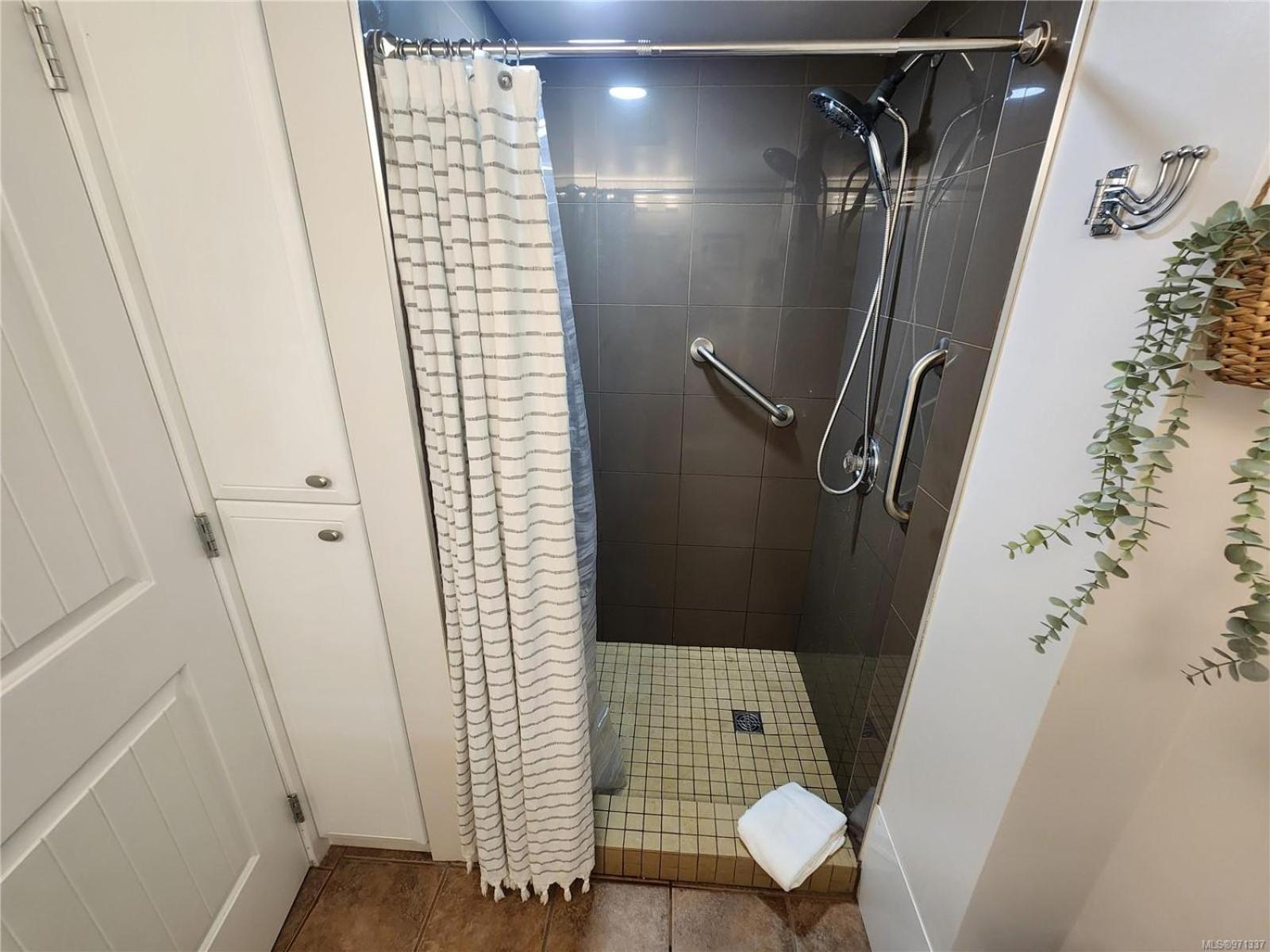 Shorewater Resort Oceanside Studio - 2 beds