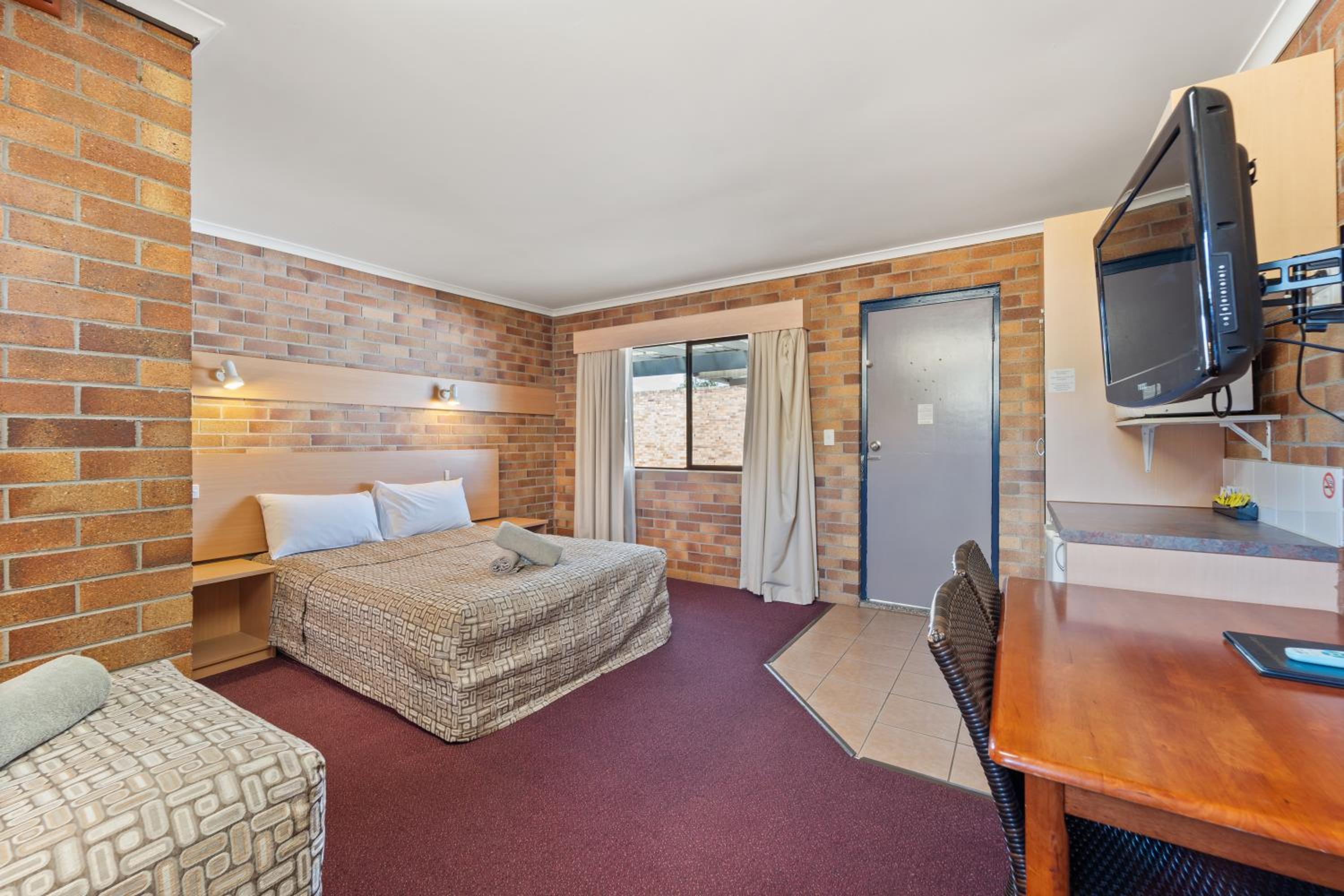 Tally Ho Motor Inn