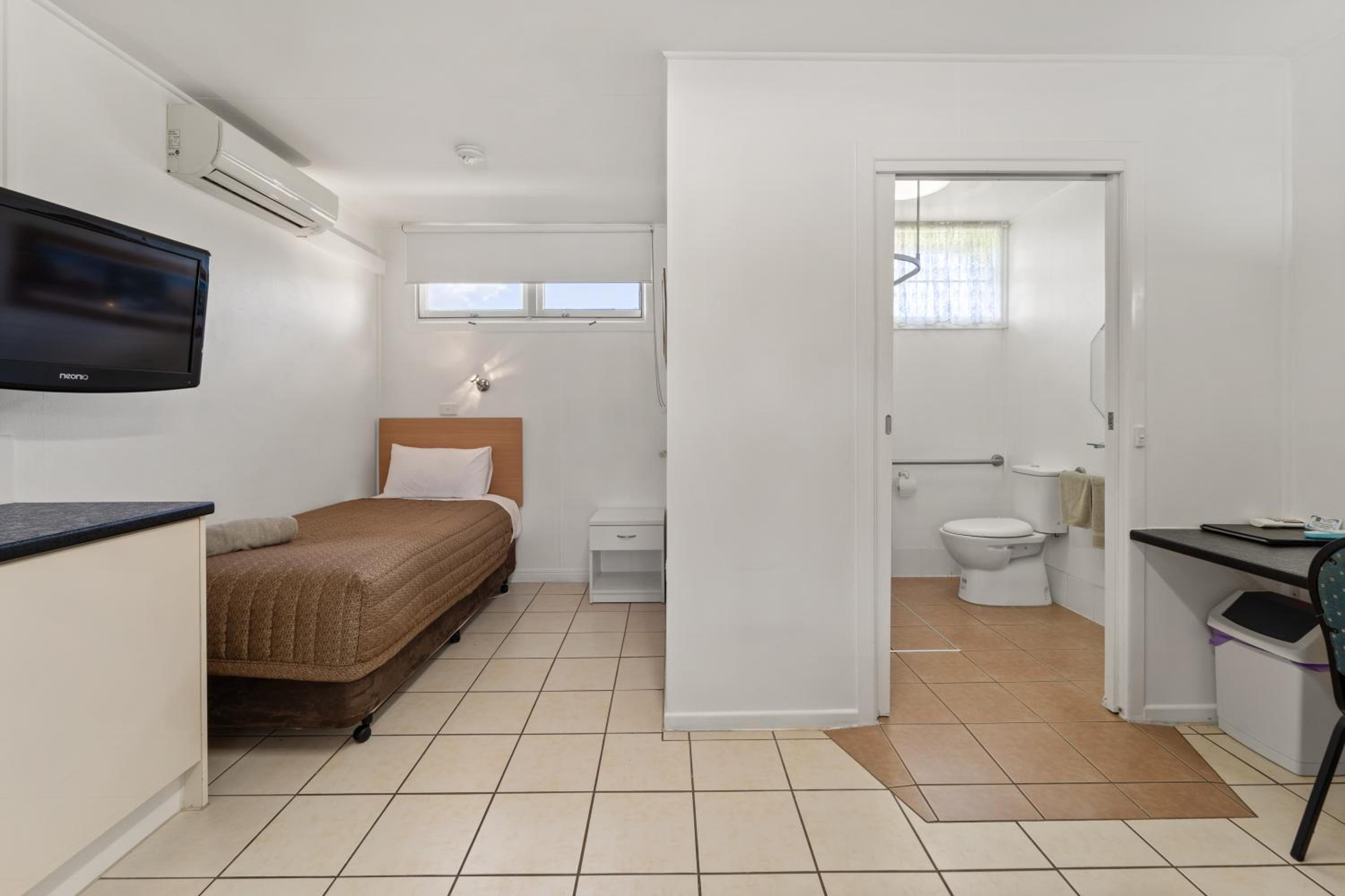 Tally Ho Motor Inn