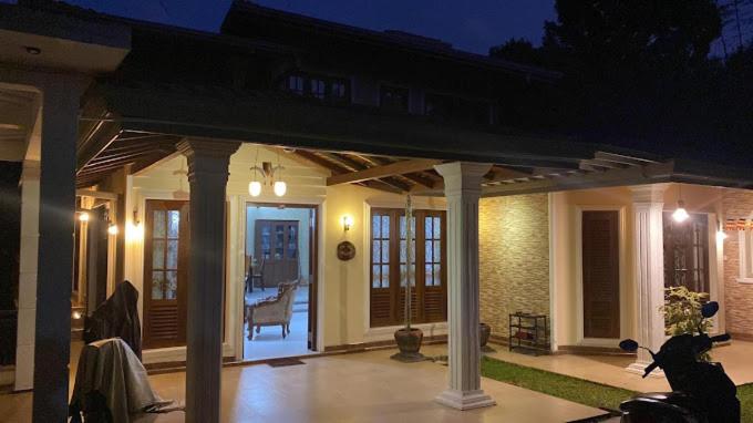Sathaara Villa