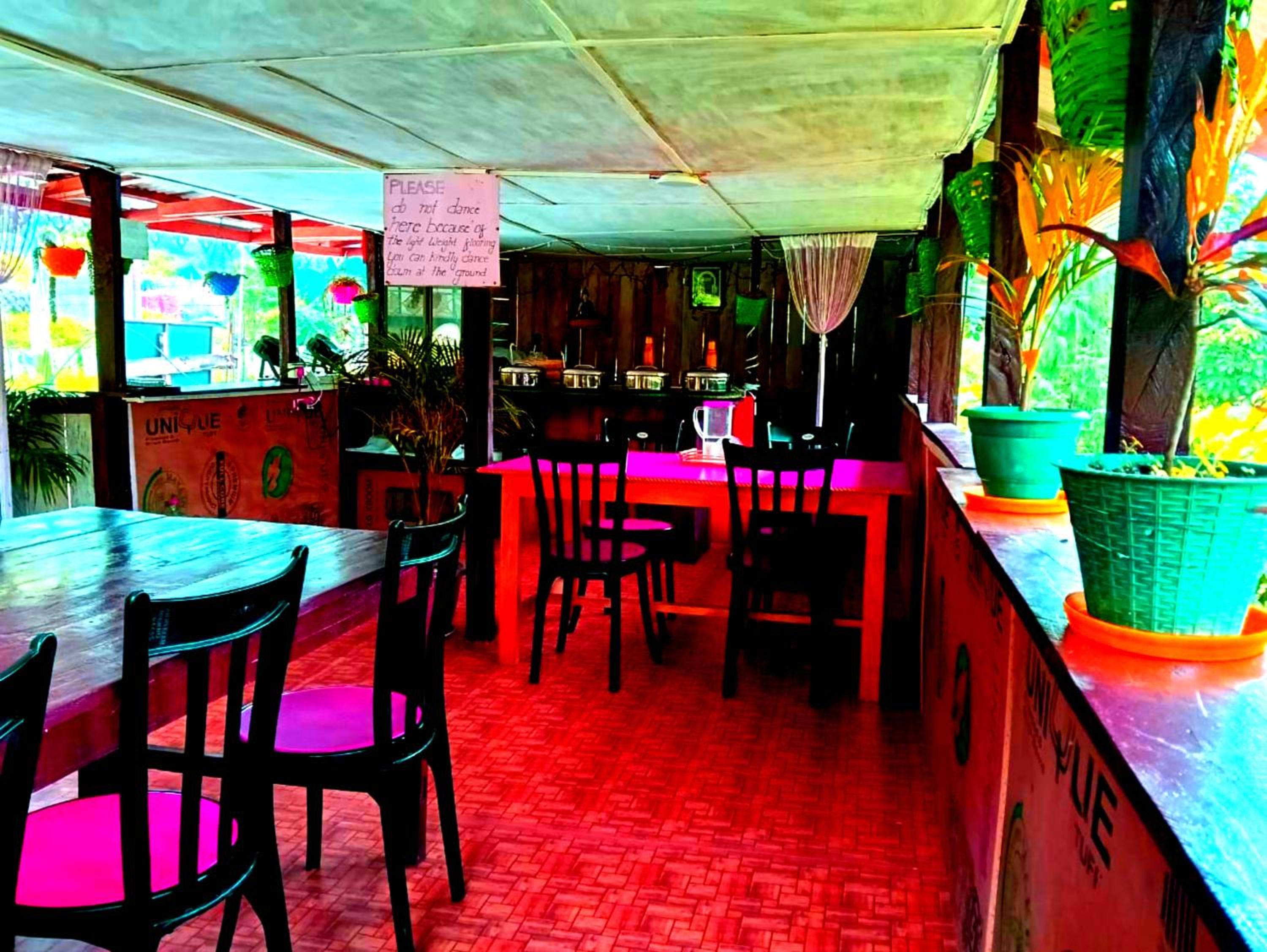 Village Cafe Homestay