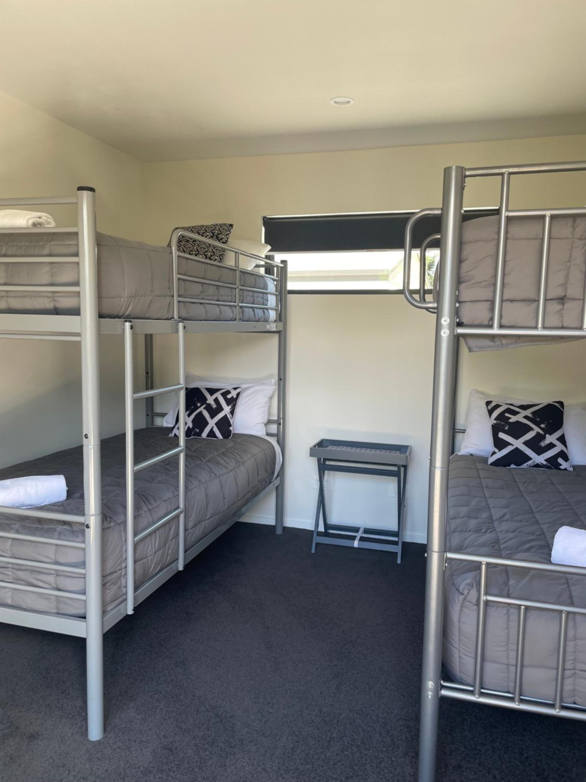 Kingston TOP 10 Holiday Park 64