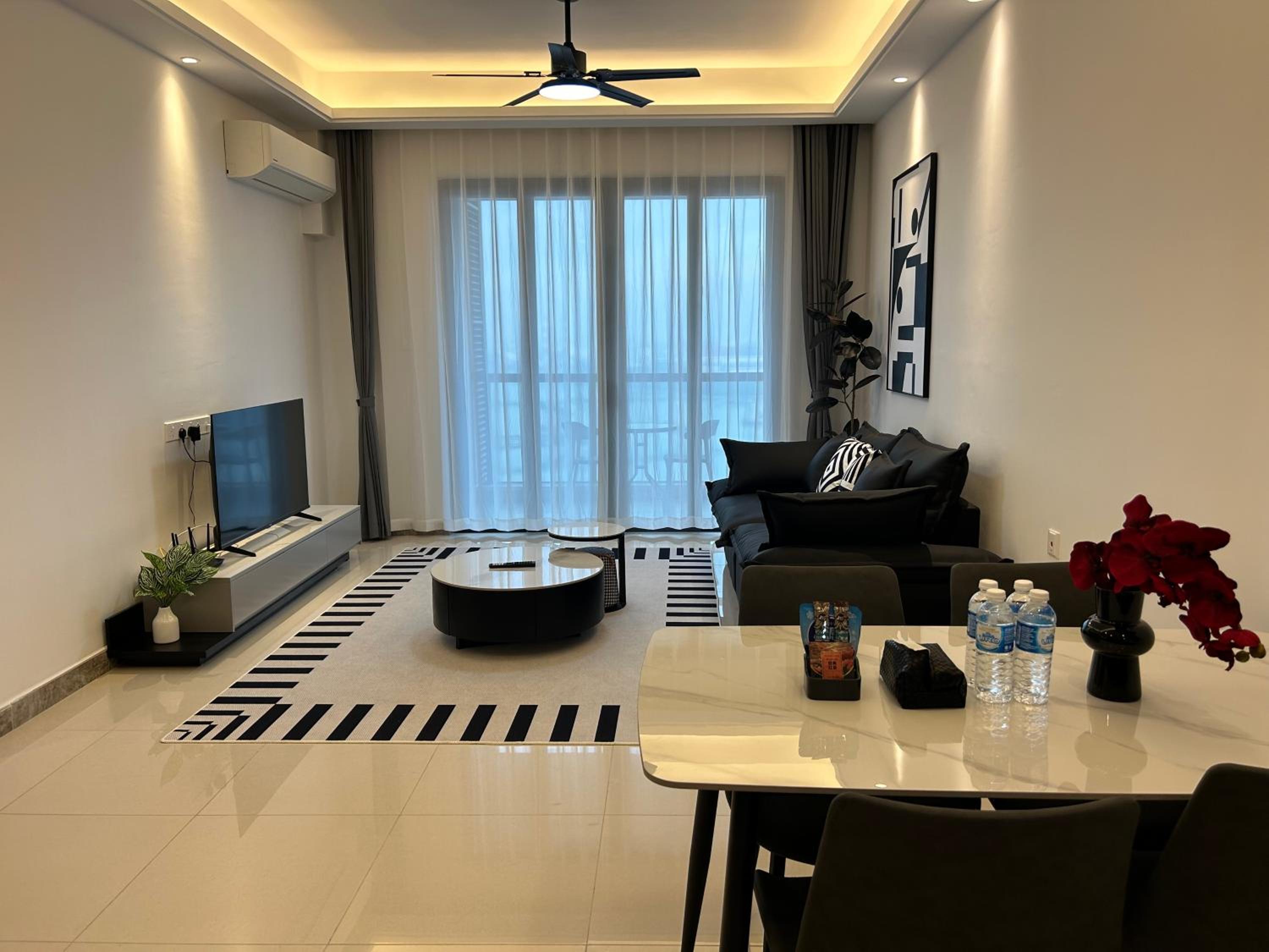 R&F Princess Cove Cozy&Boutique Homestay By Wan Li Property Management