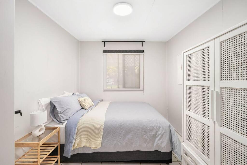 Cosy Cottage - Scarborough Beach