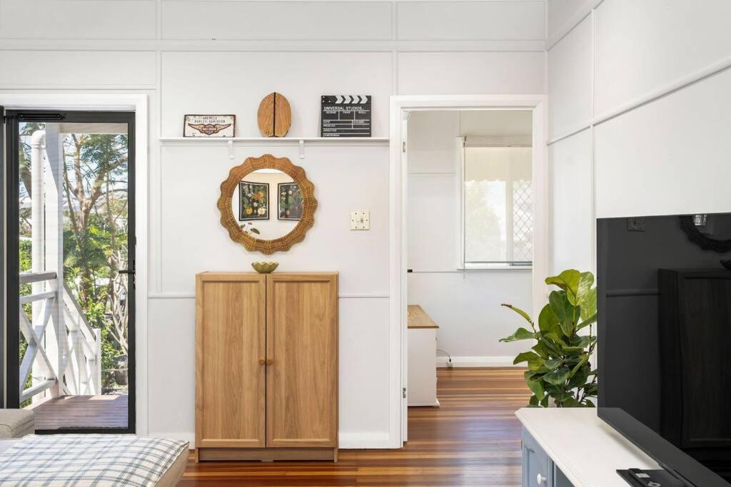 Cosy Cottage - Scarborough Beach