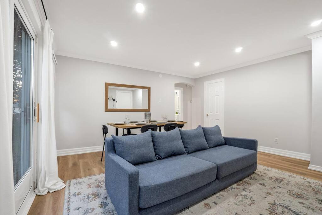 Peterborough Vacations - A Charming Hideaway With Luxurious King Bed - Property Image 1