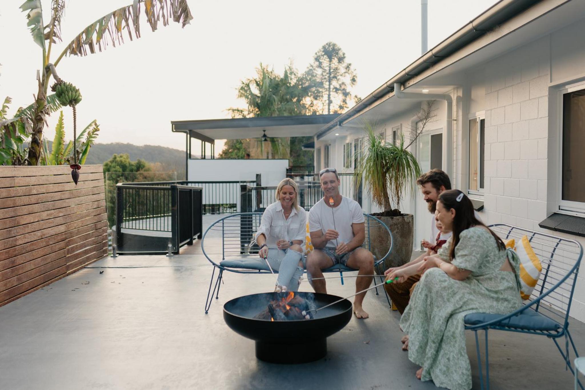 Luxury Group Retreat Pool Sauna Hair Makeup Room