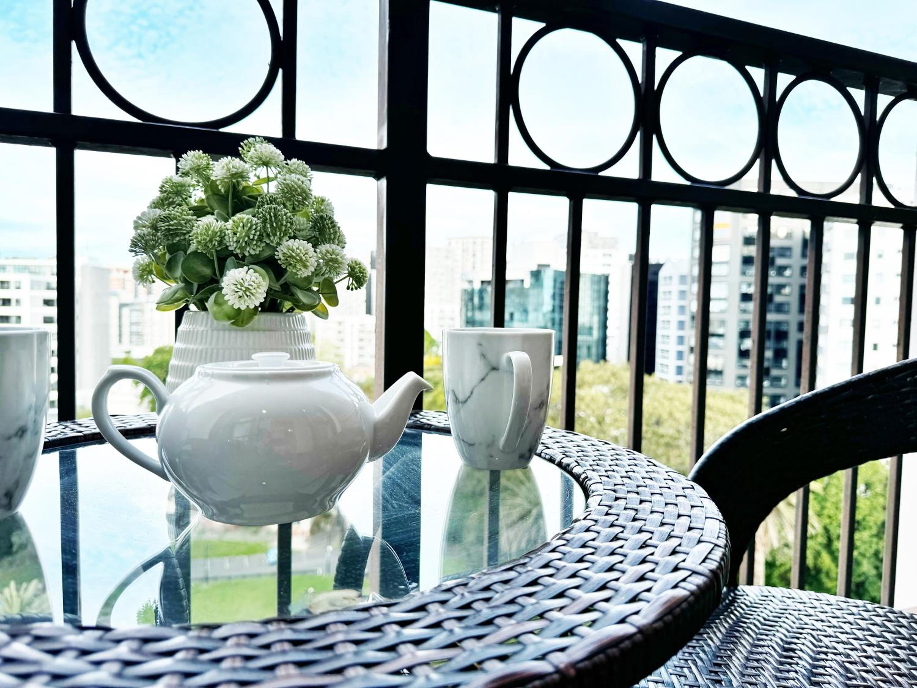 Free carpark, balcony with park views, pool and spa view 3