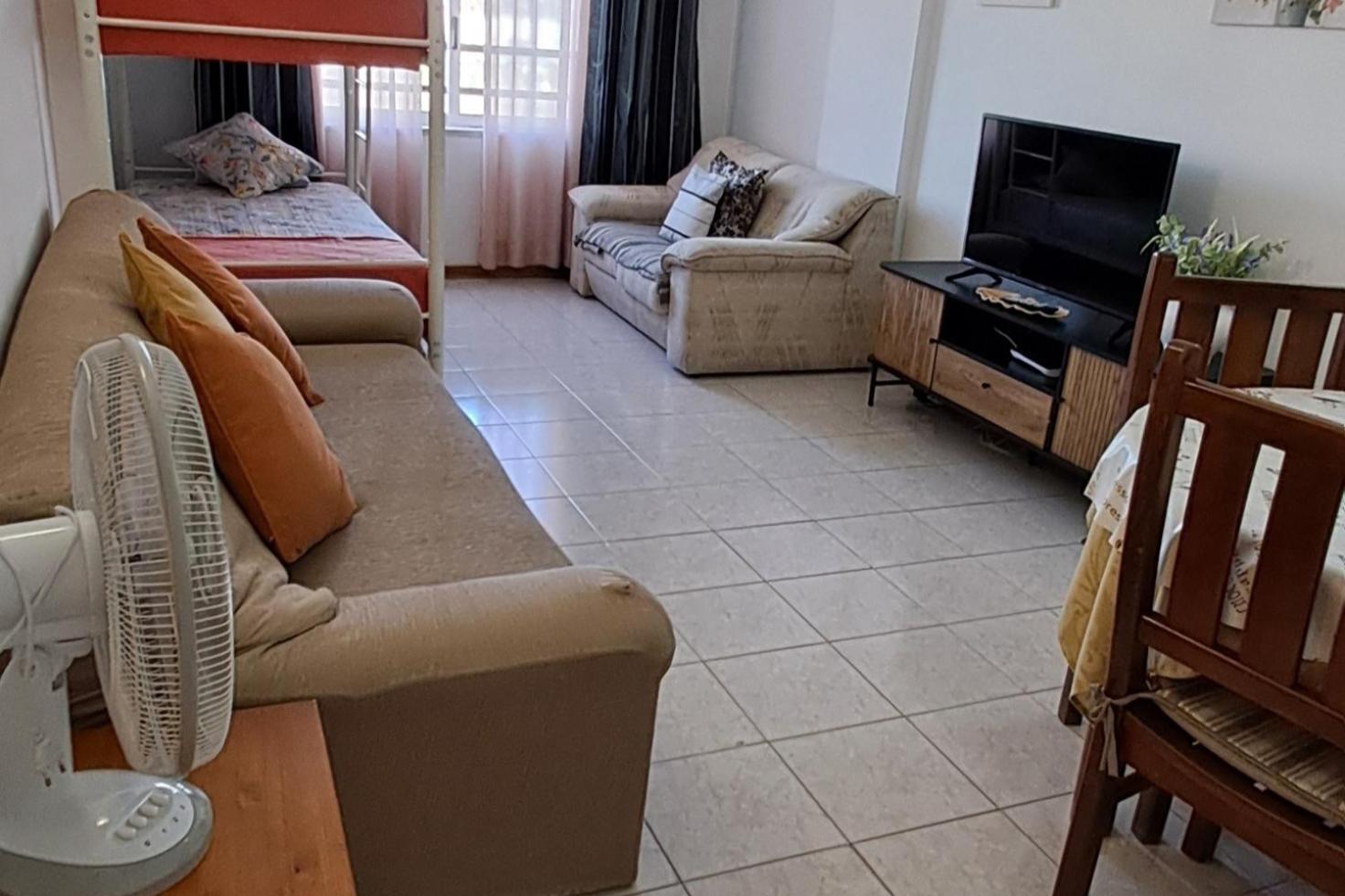 Sunset View Apartment in Costa da Caparica, photo 9