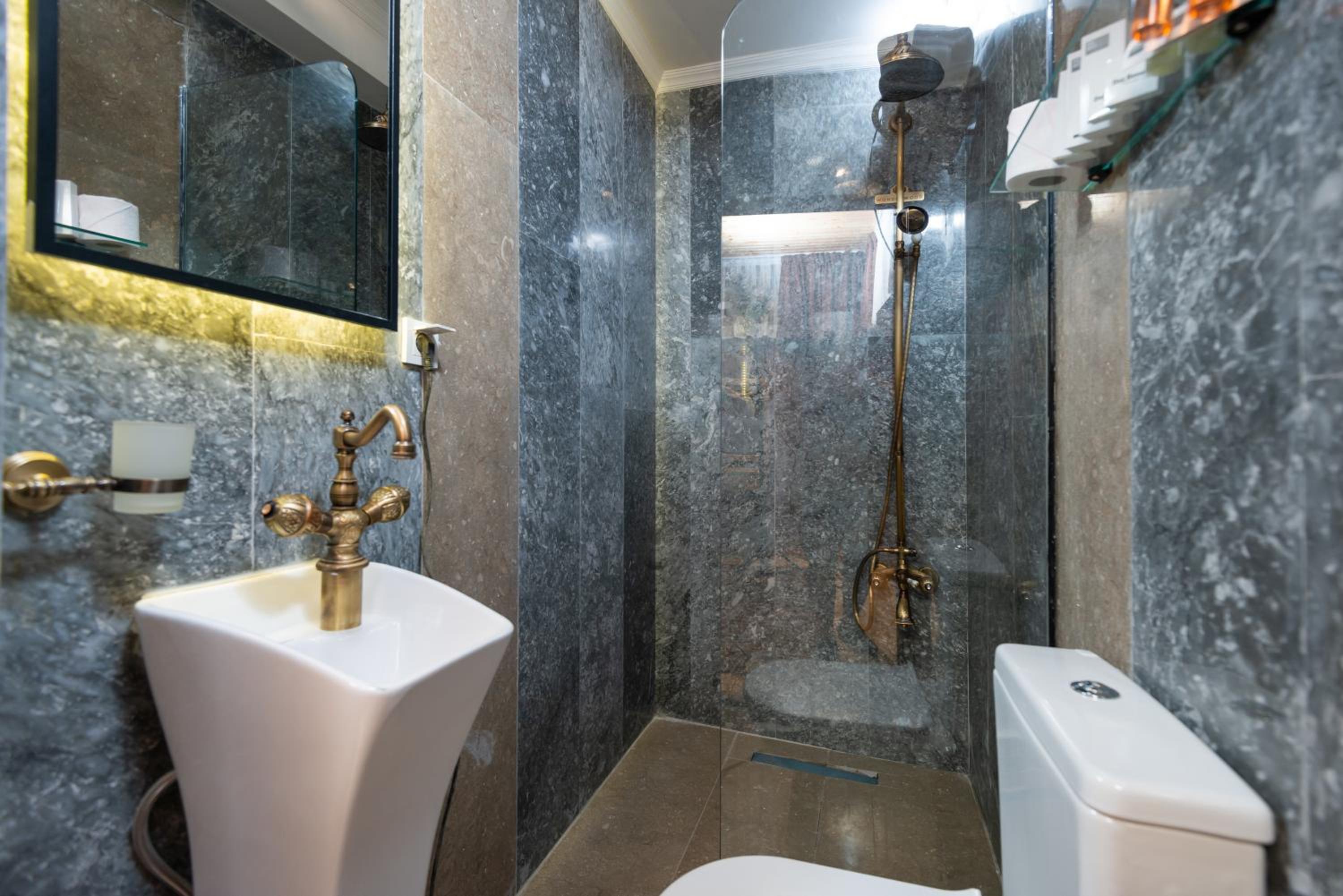 Wonder Wood Otel - Image 64