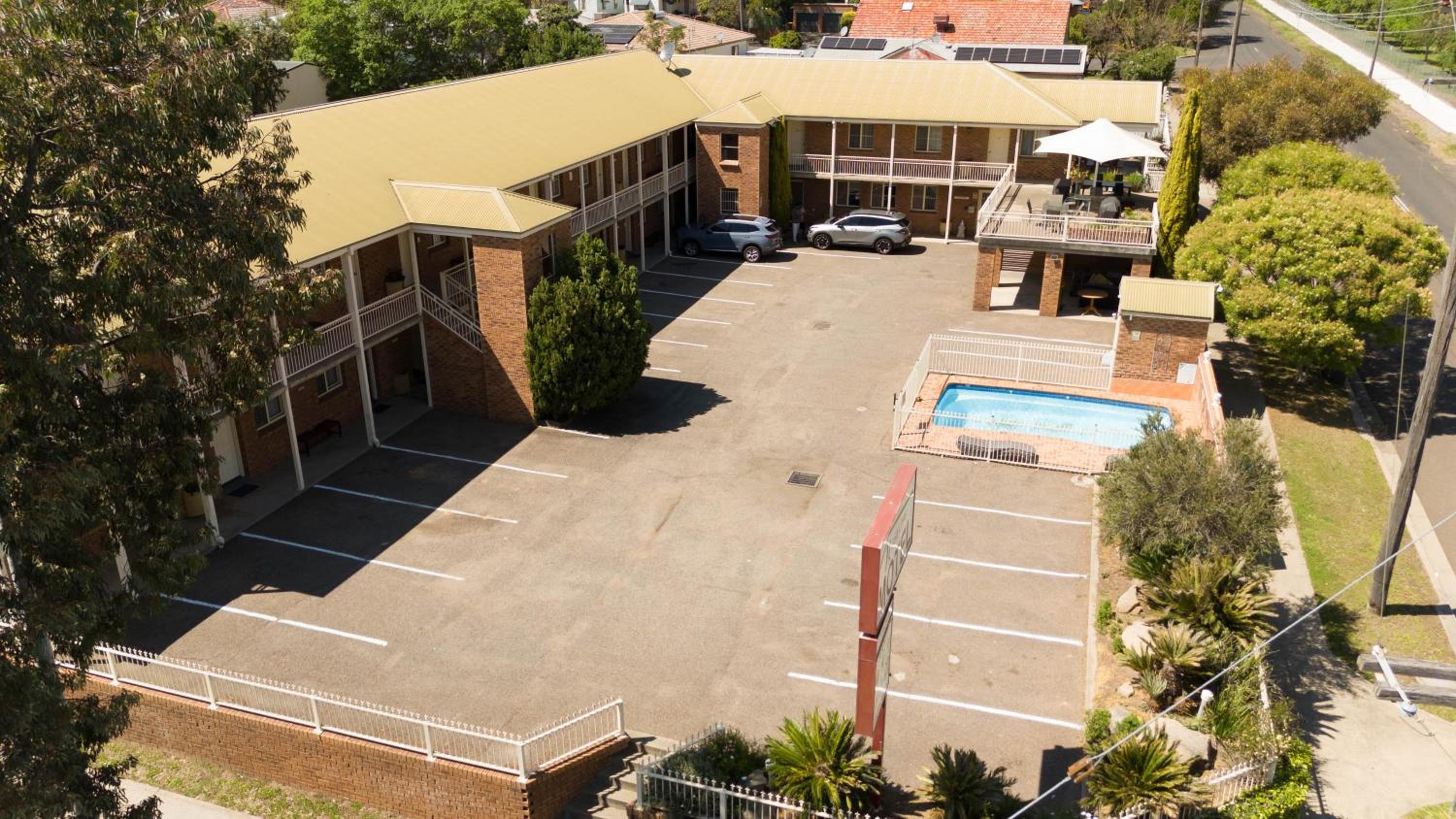 Golf Links Motel