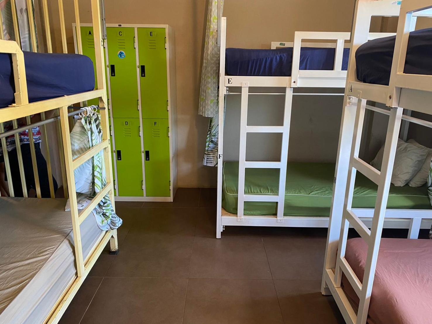 Non La Mer Hostel - Bed & Yoga