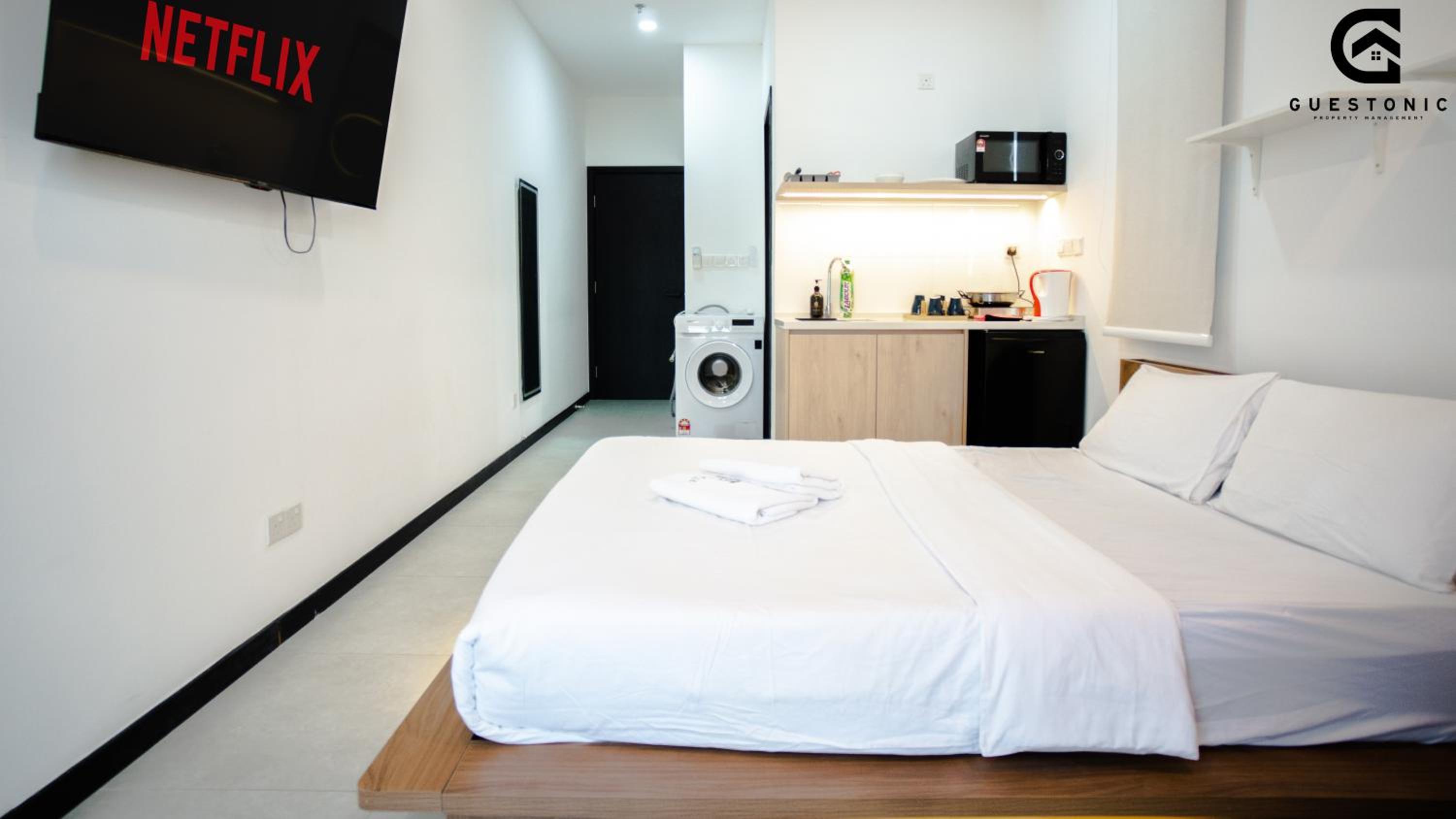 NeuSuite Cozy Studio by GUESTONIC