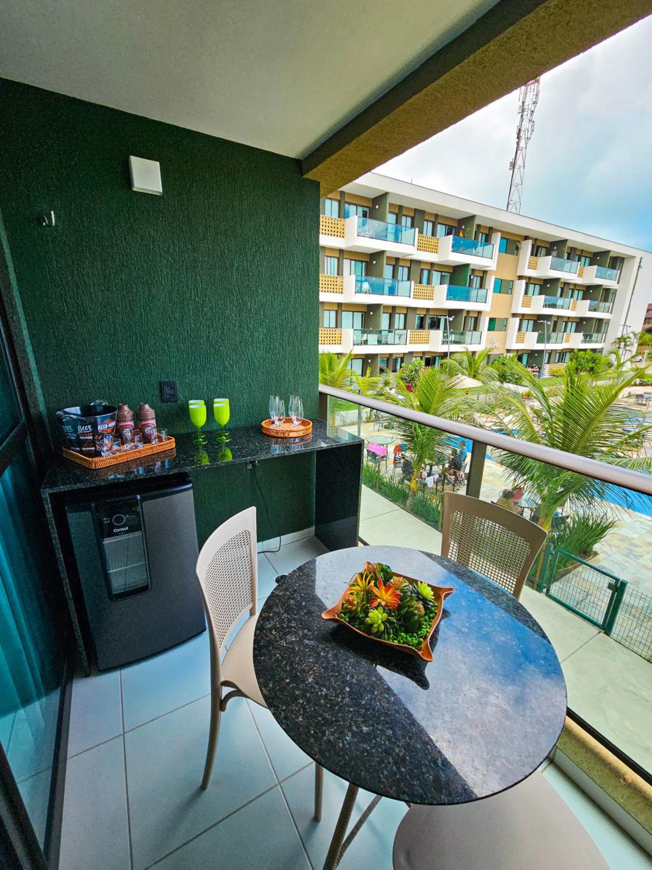Mana Beach Top - Vista Piscina, 2Qts, Poucos Metros da Praia-Muro Alto