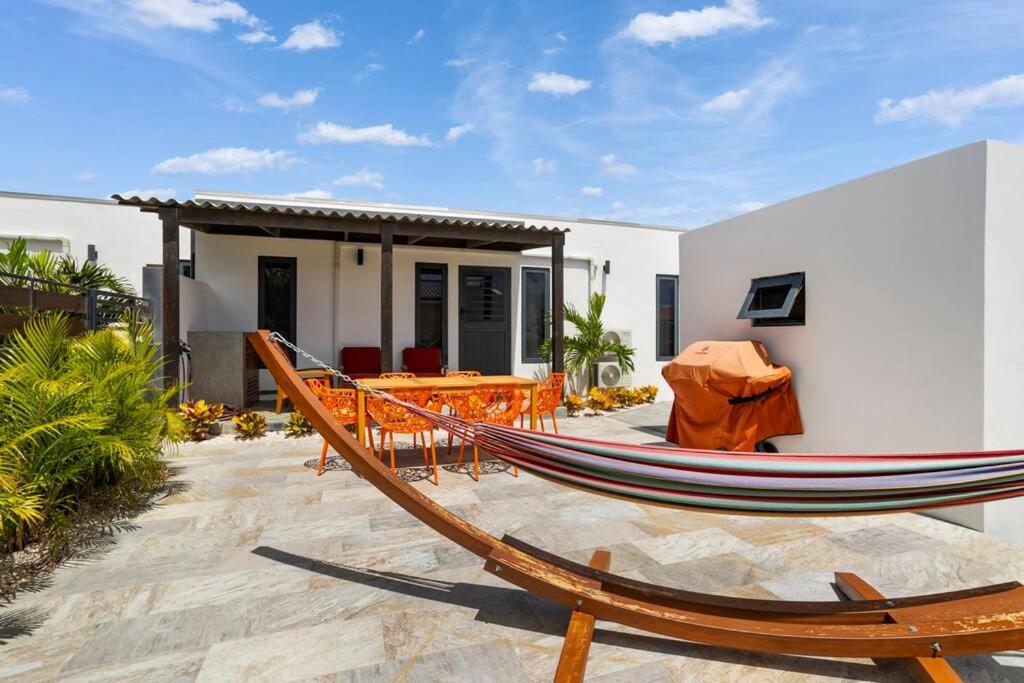 Four Villas with private Magnesium Pool 3 min to the Beach Dive Rinse Tank Villa N1